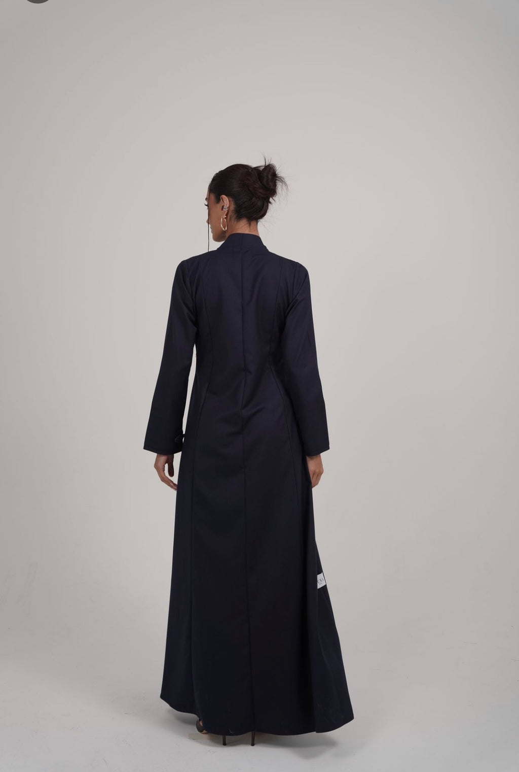 The Navy Élan Abaya