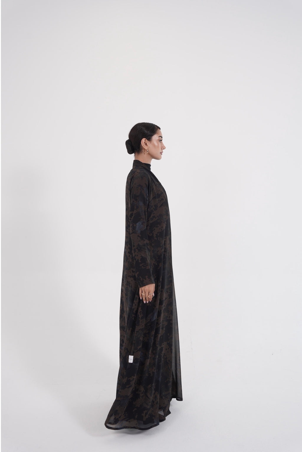 Obsidian Mirage Abaya