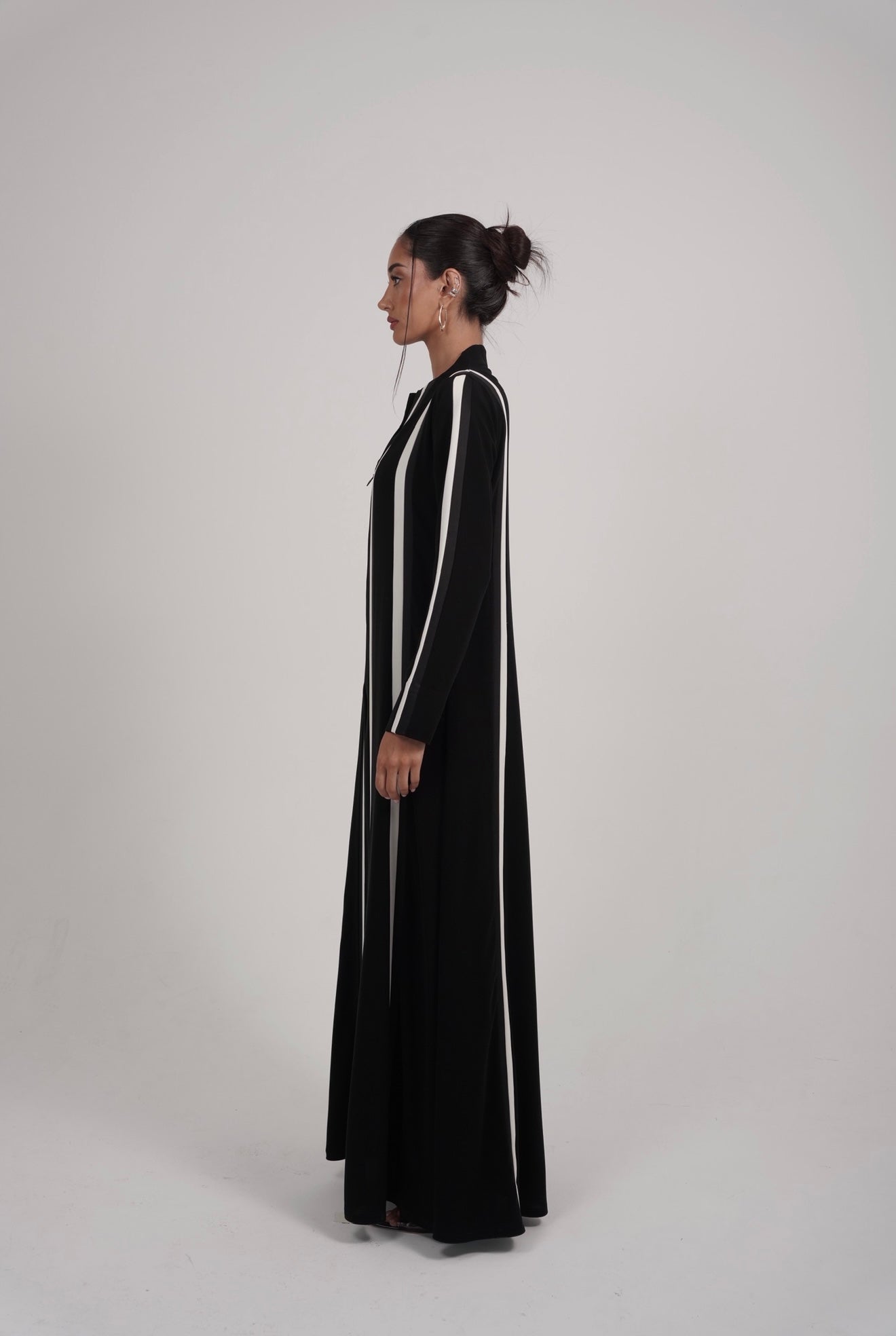 The Monochrome Line Abaya