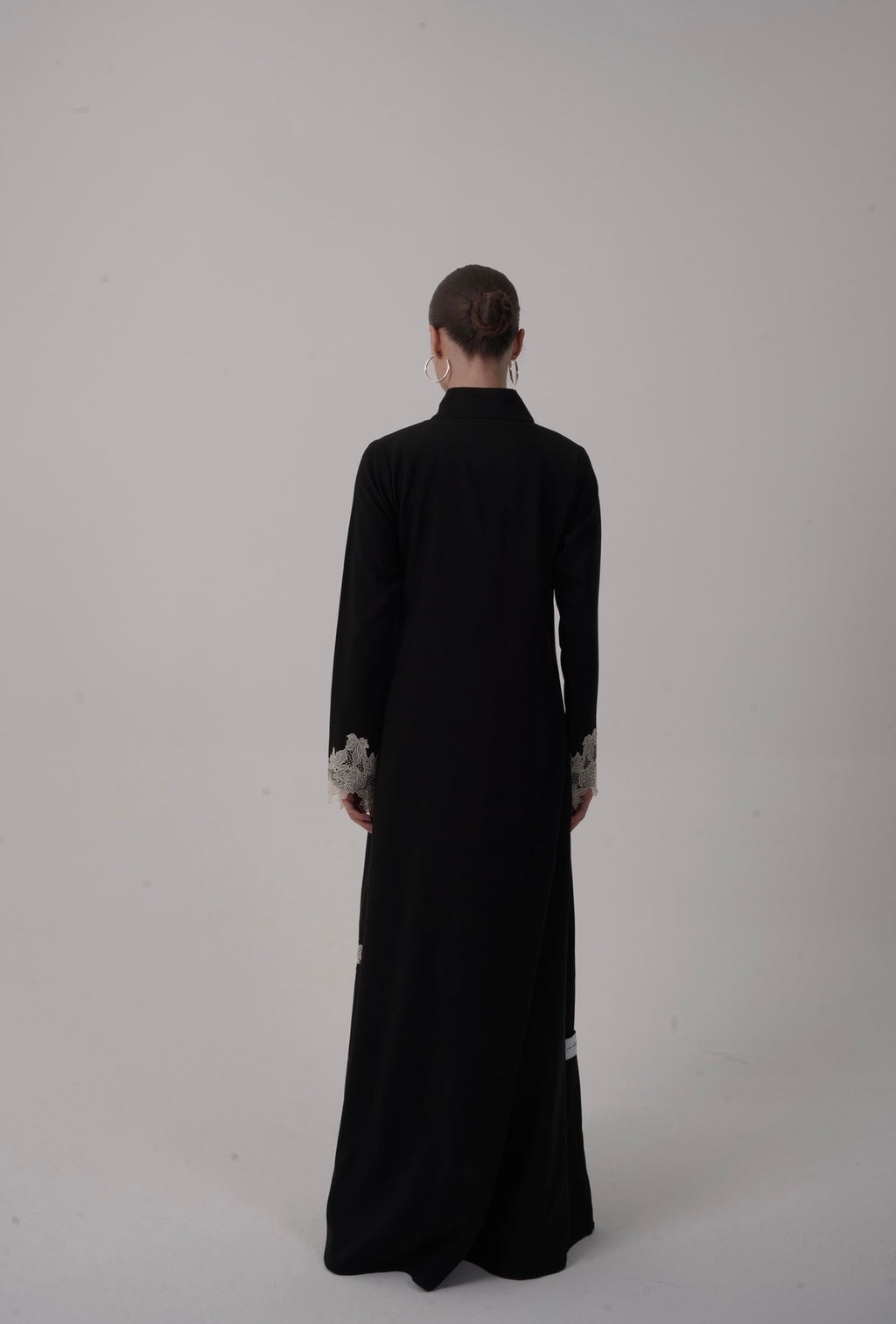 Ivory Vine Abaya