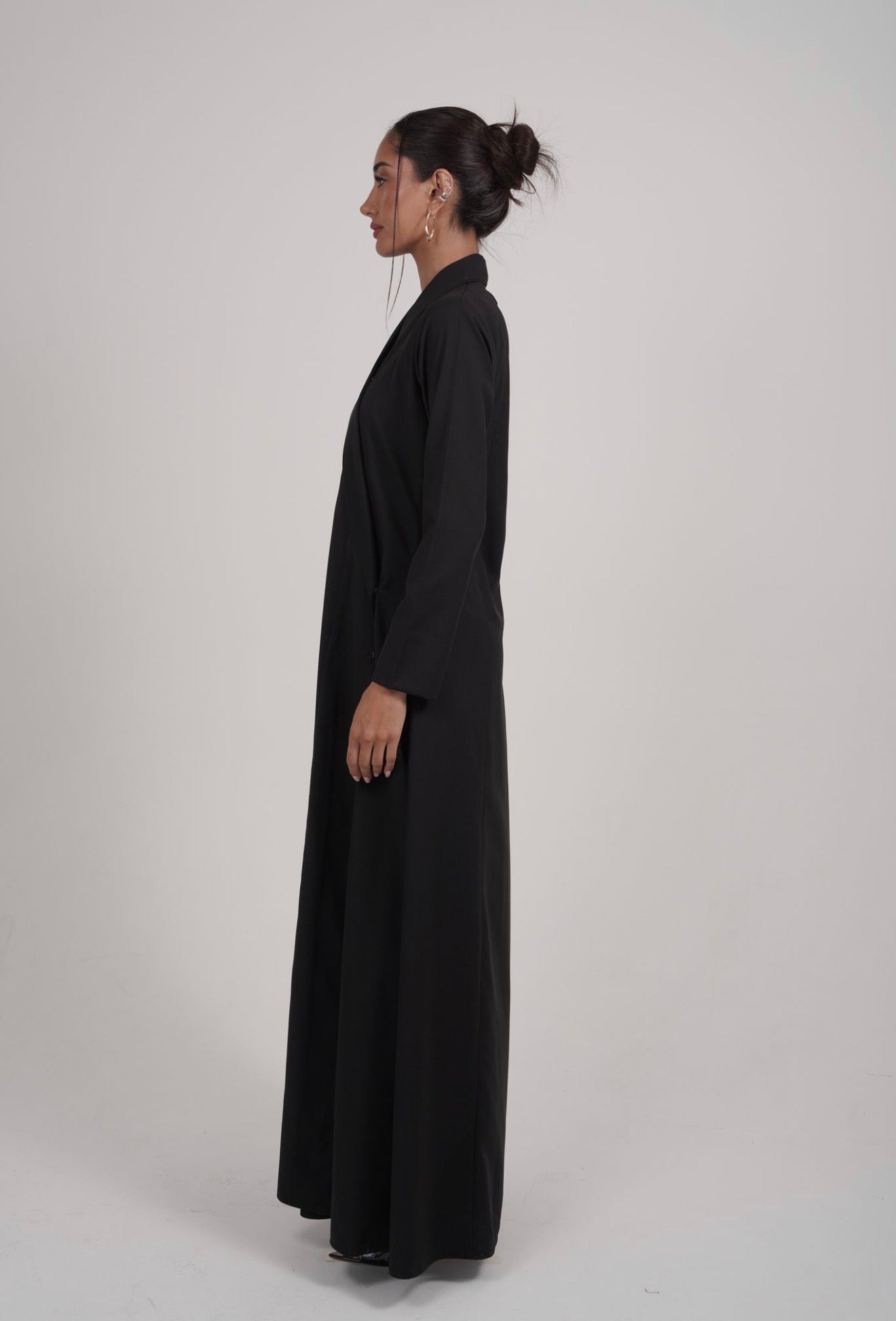 The Élan Abaya