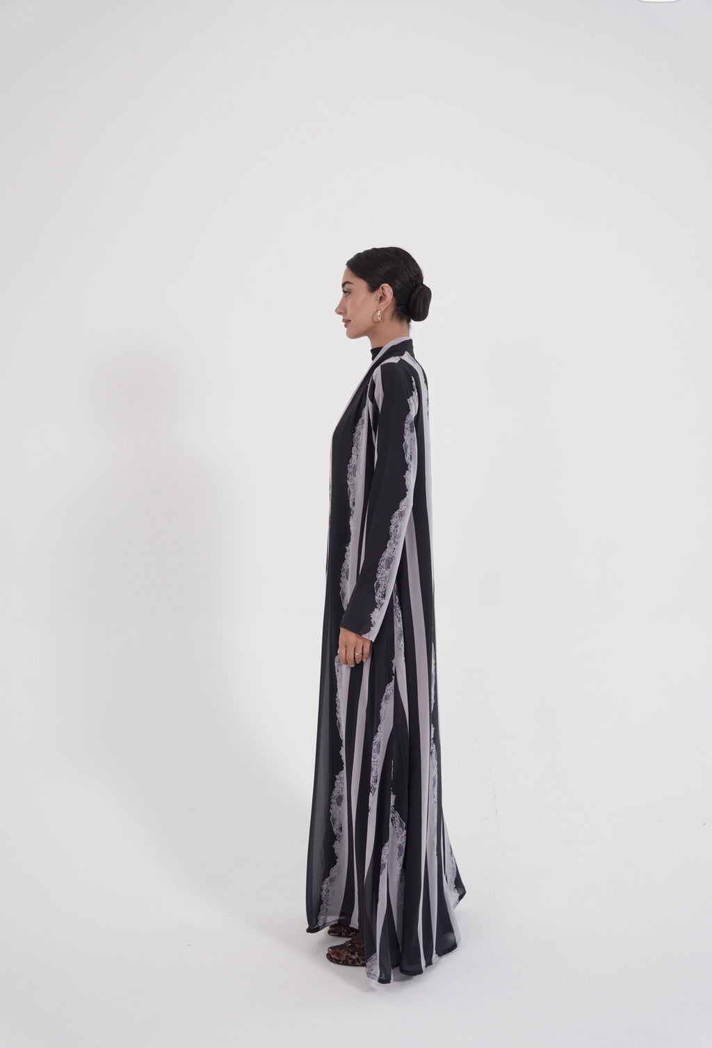 Ash Veil Abaya