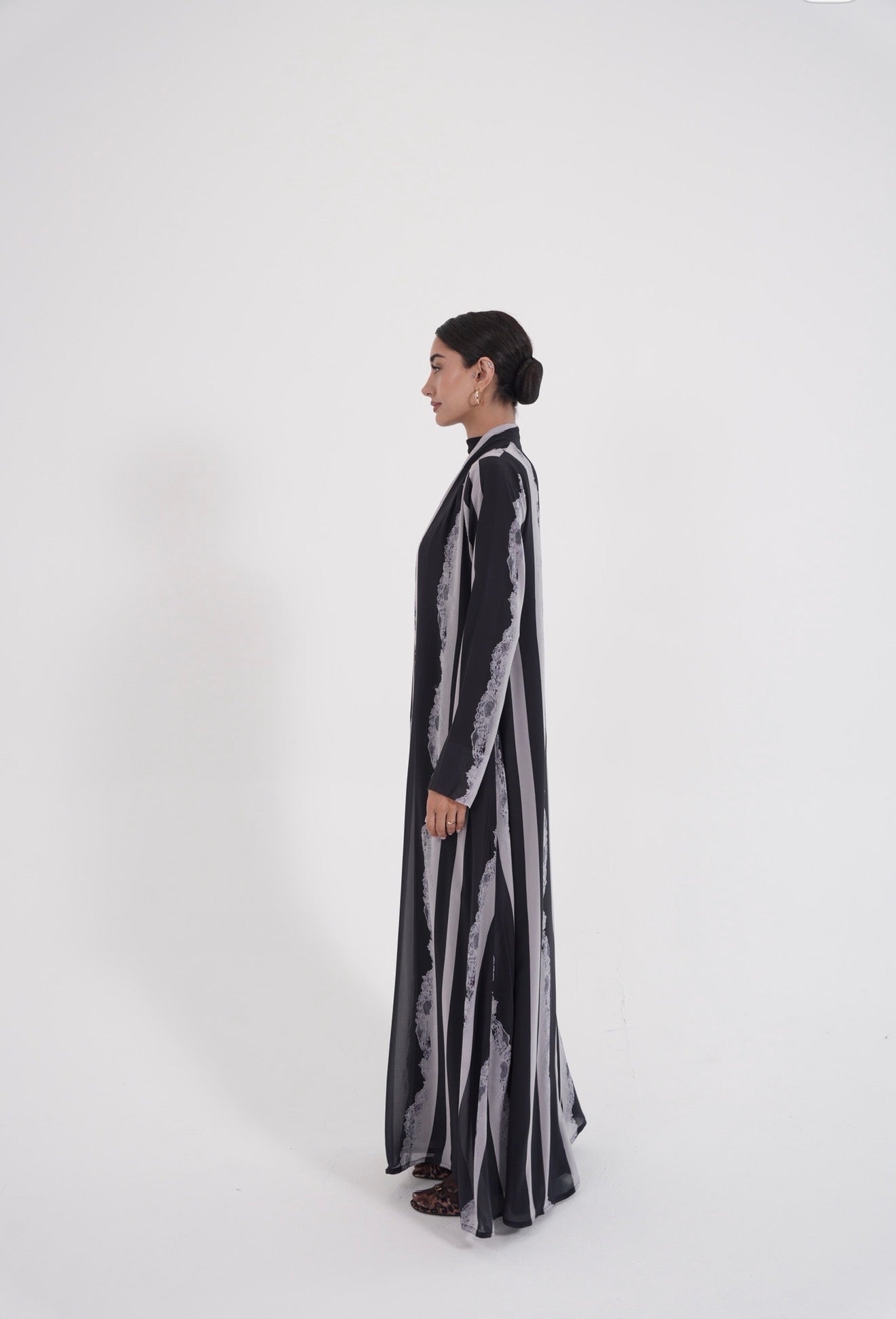 Ash Veil Abaya