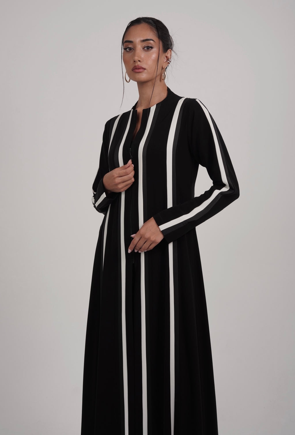 The Monochrome Line Abaya