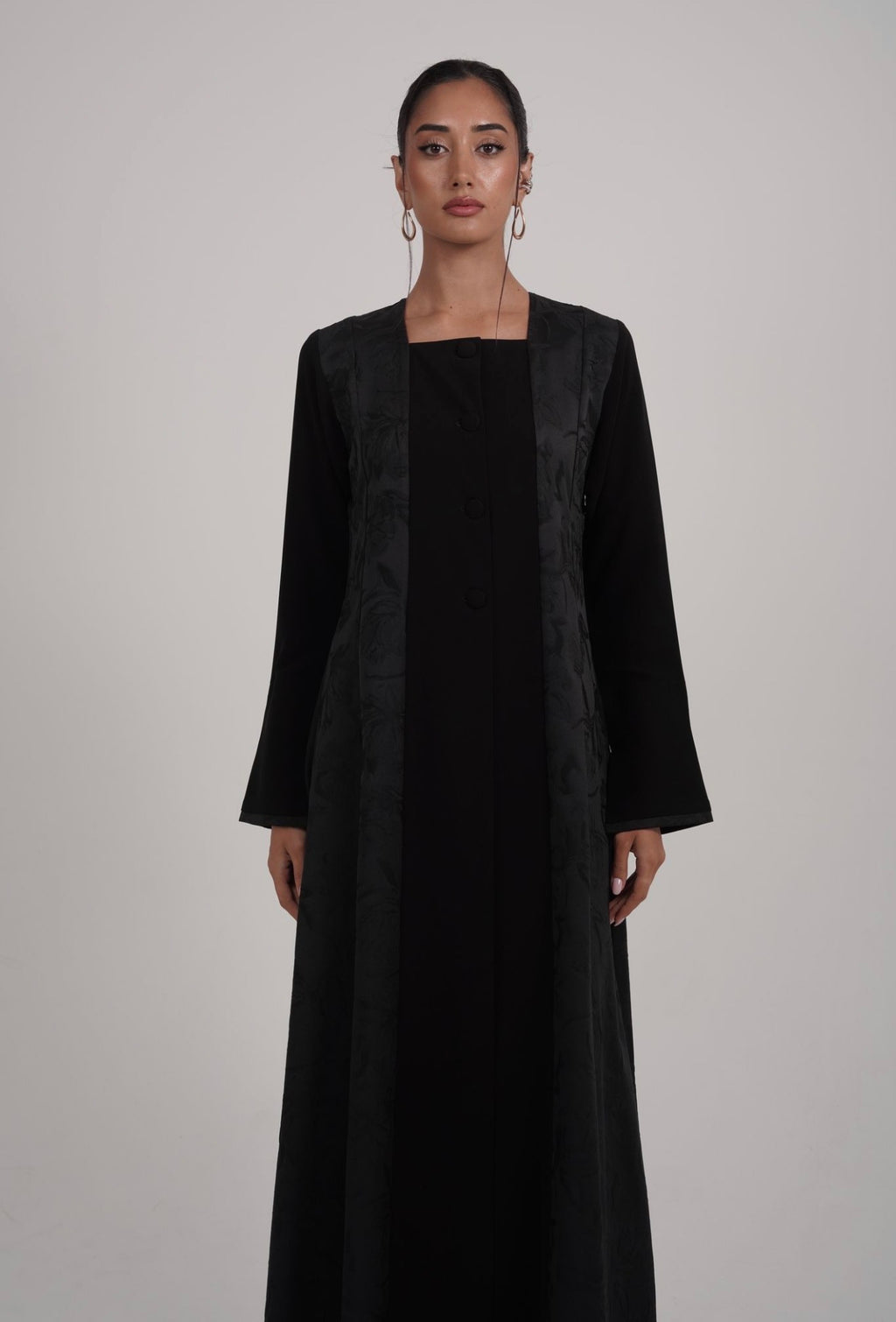 The Valenne Abaya
