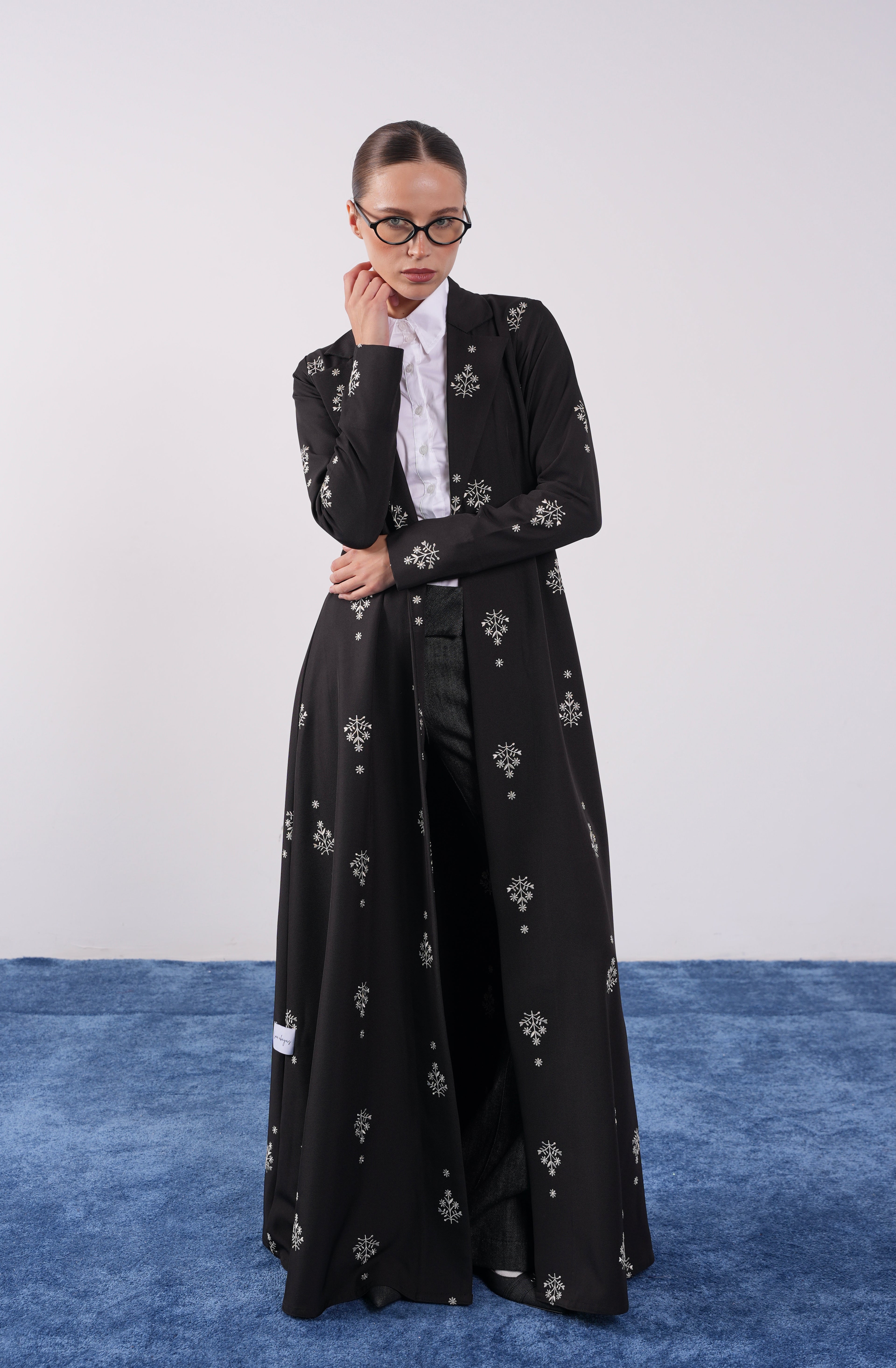 Snowfall Noir Linen
