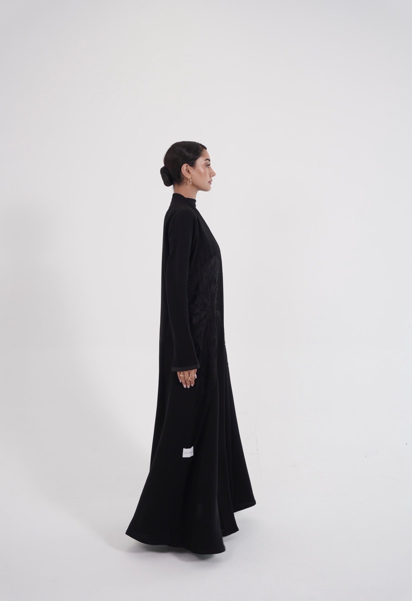 Elysian Bloom Abaya