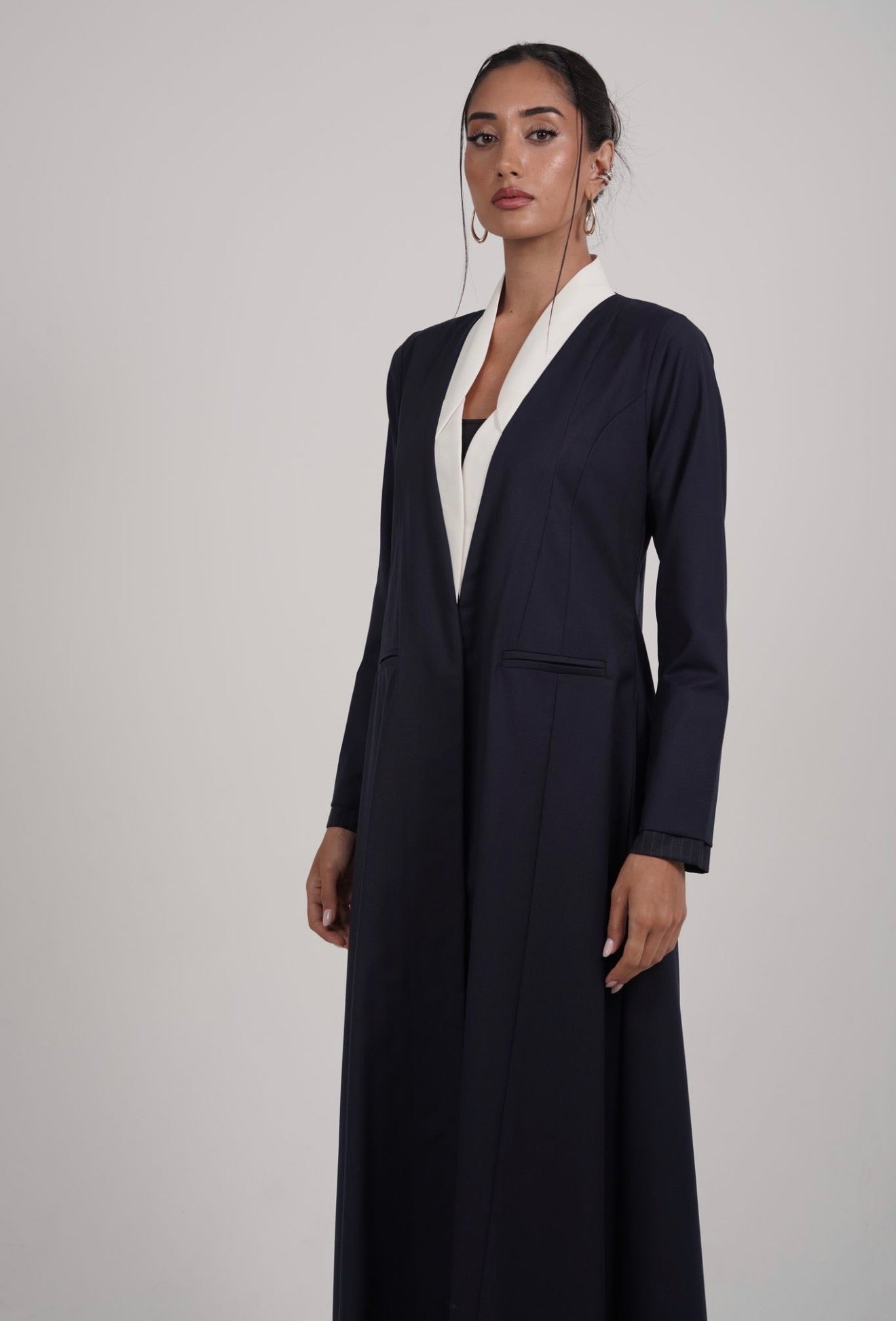 The Vela Abaya
