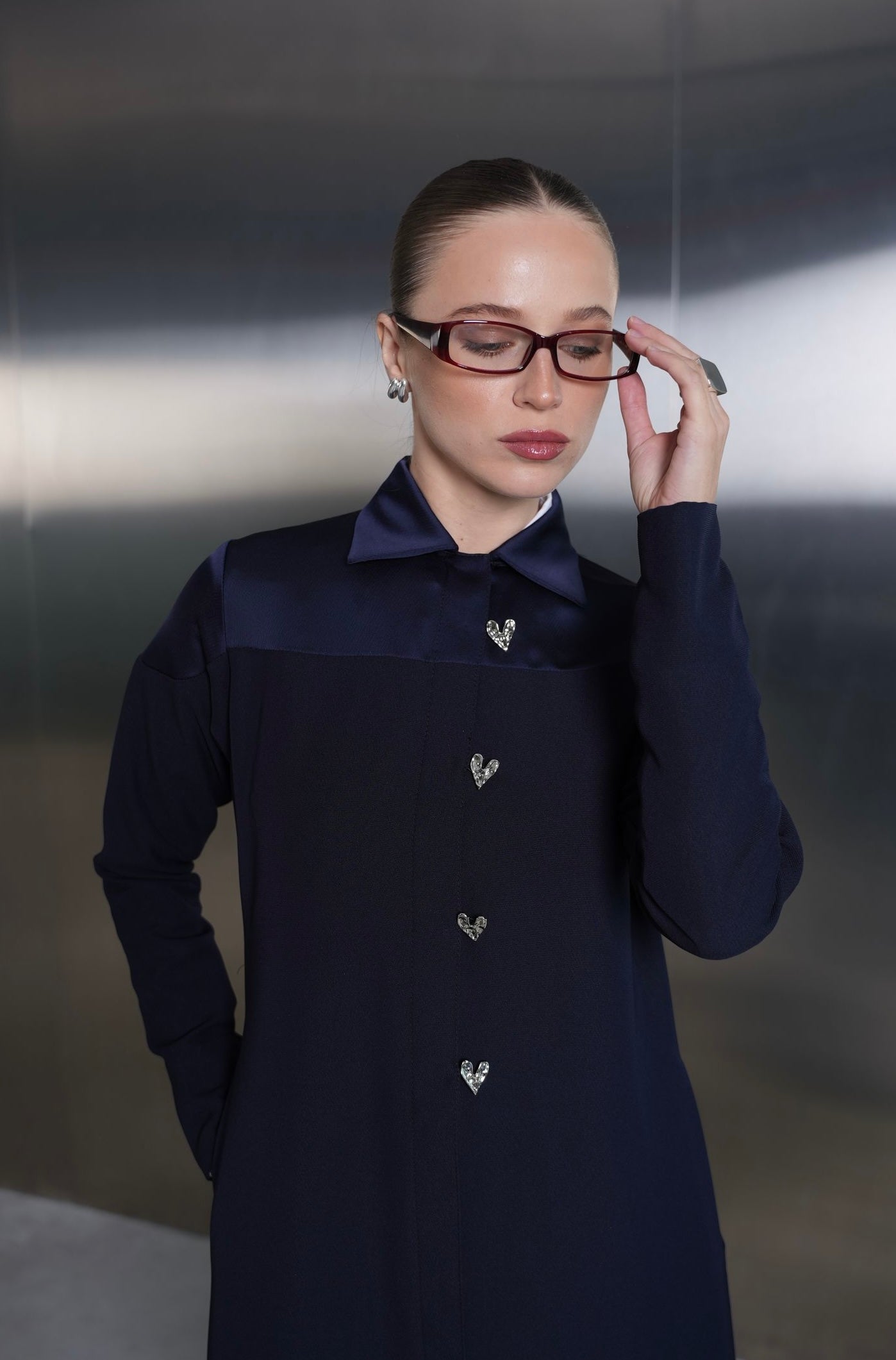 Heart Button Abaya