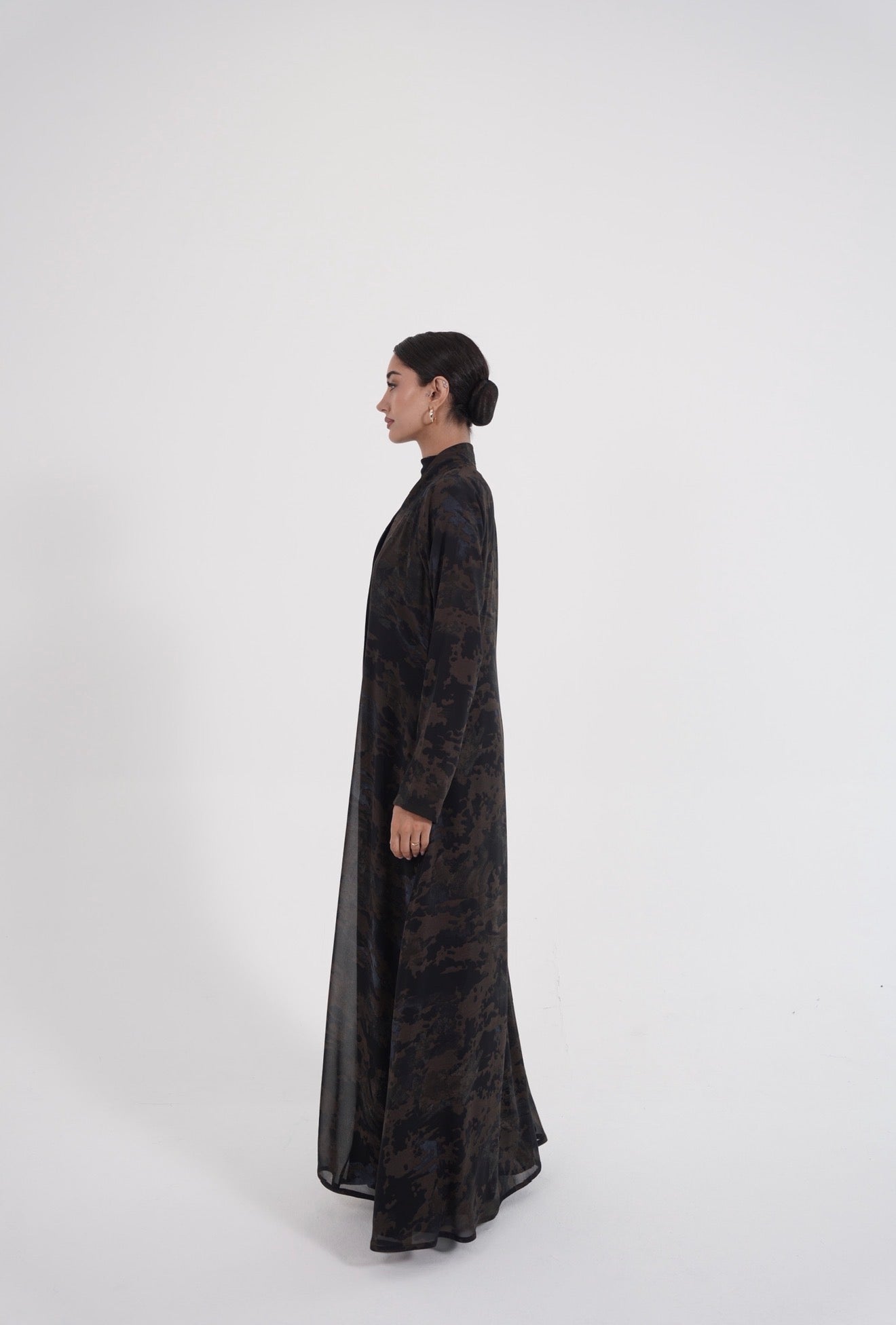 Obsidian Mirage Abaya