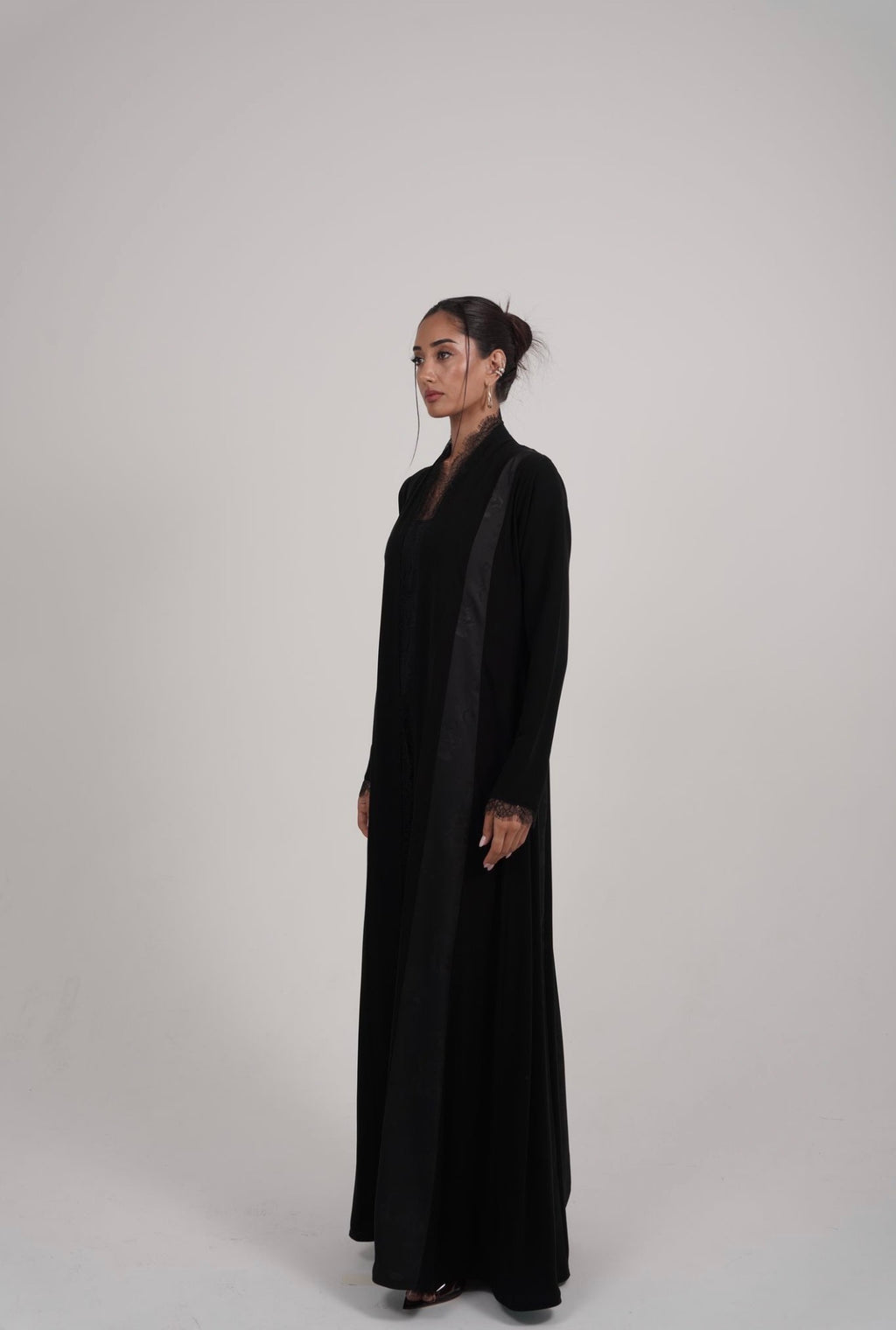 The Lace Veil Abaya