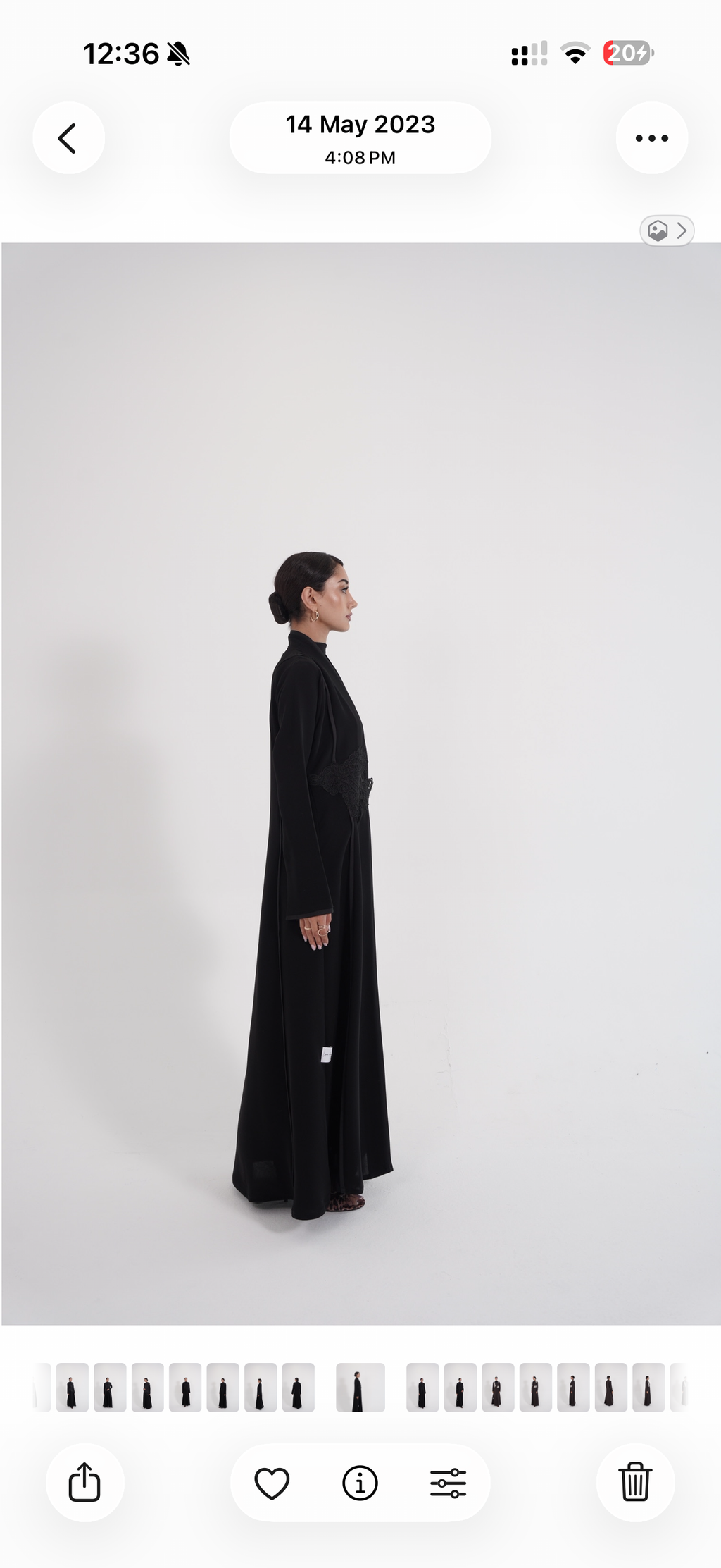 Noir Arabesque Abaya