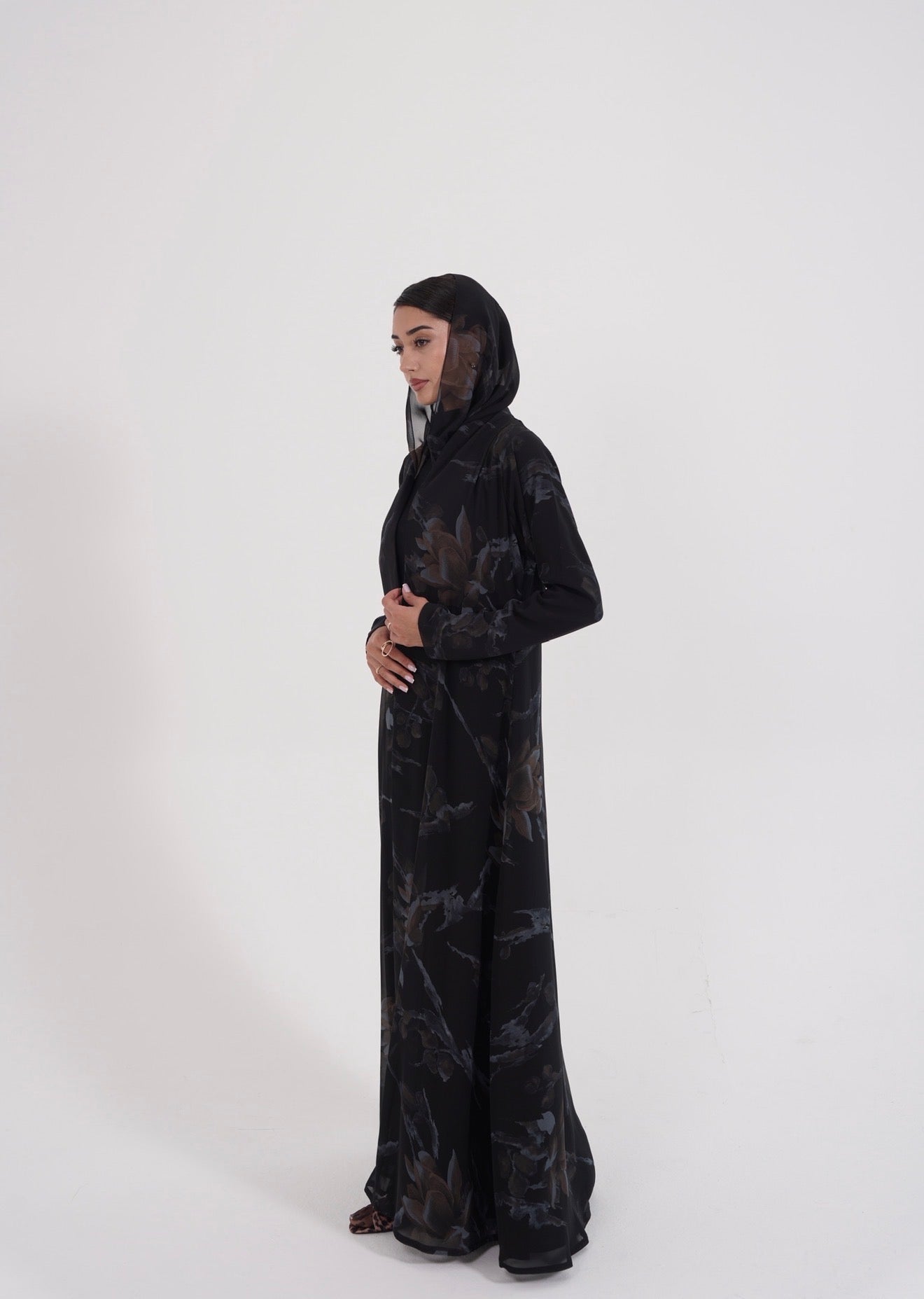 Nocturne Abaya