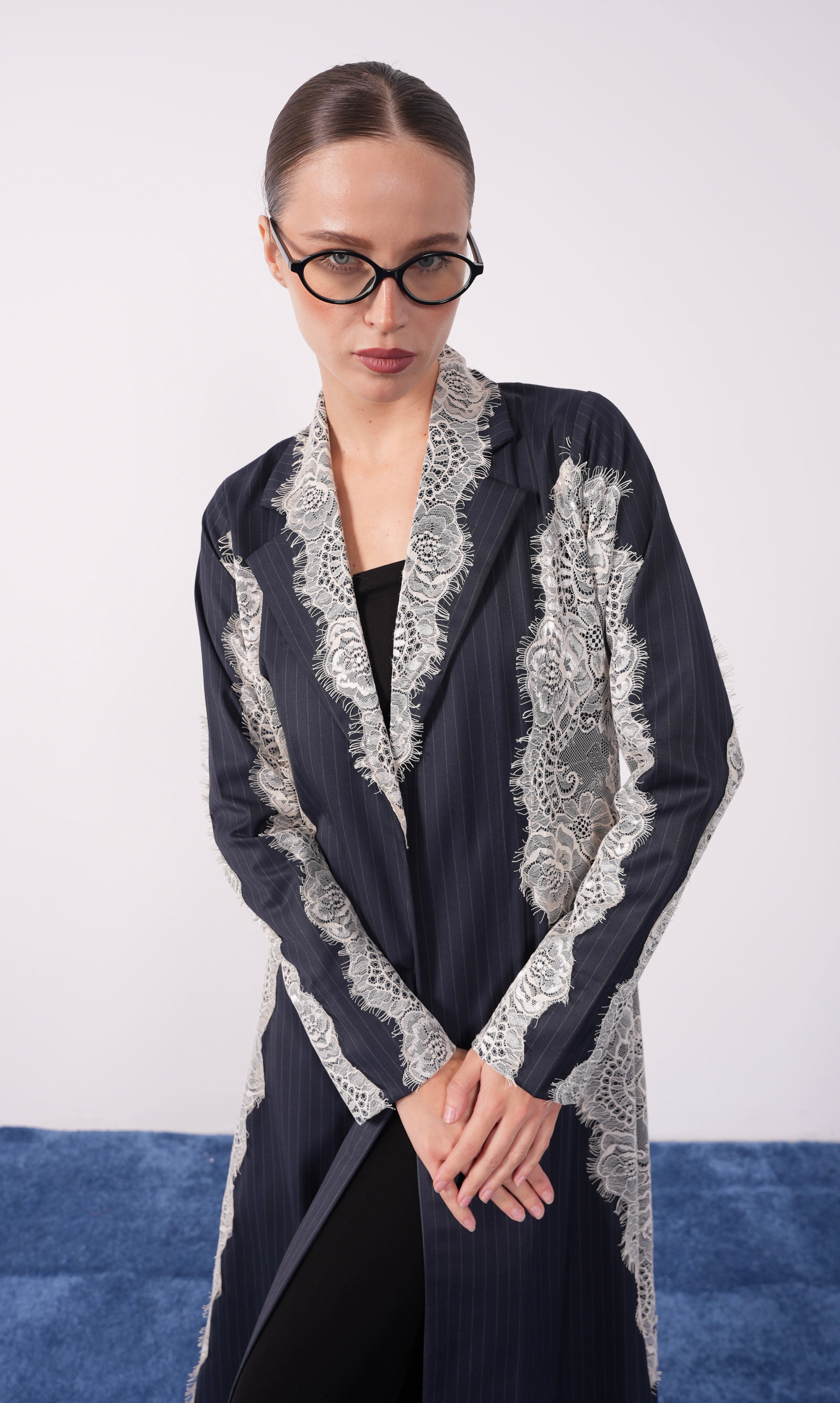 Noir Contrast Lace