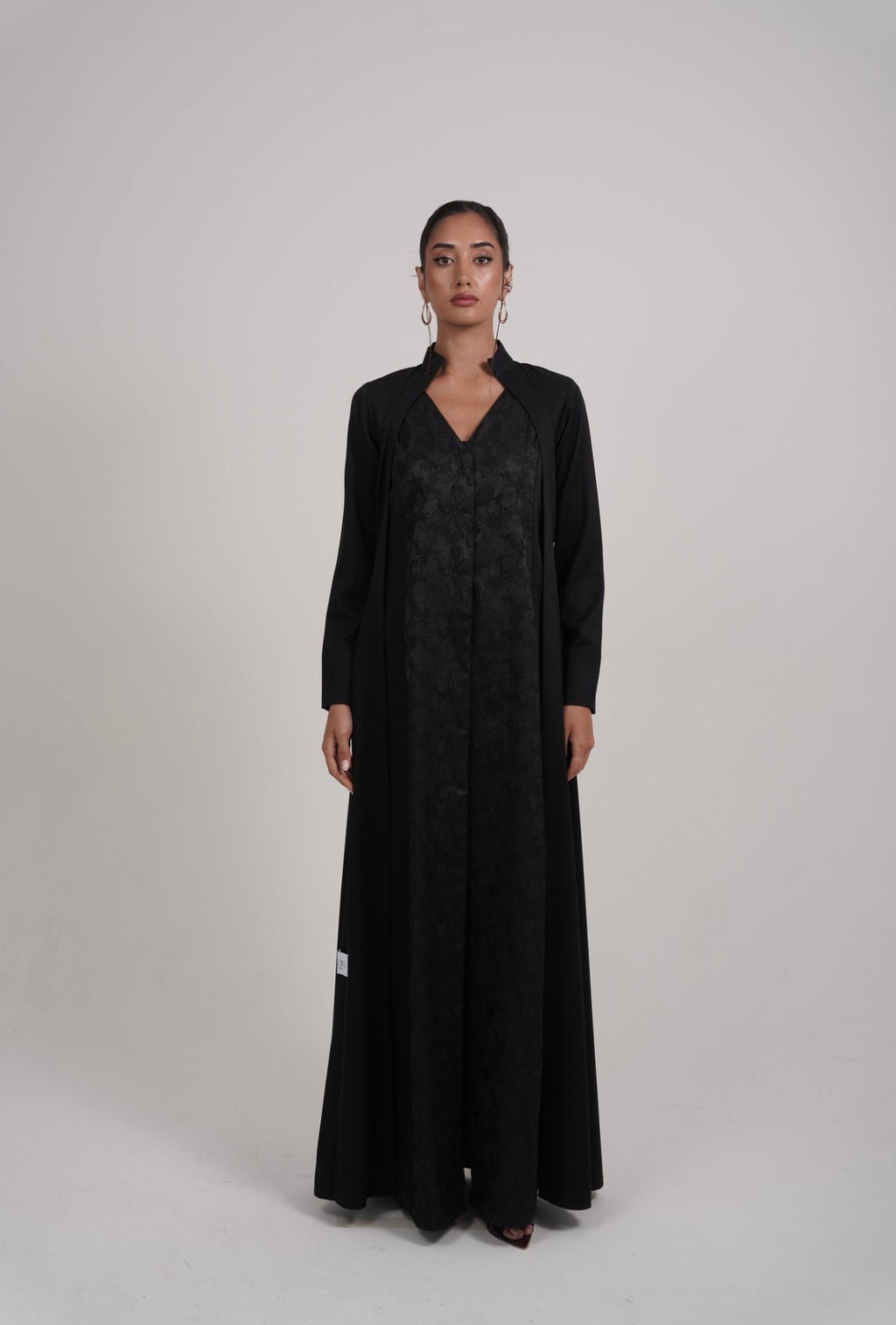 The Noir Fleur Abaya