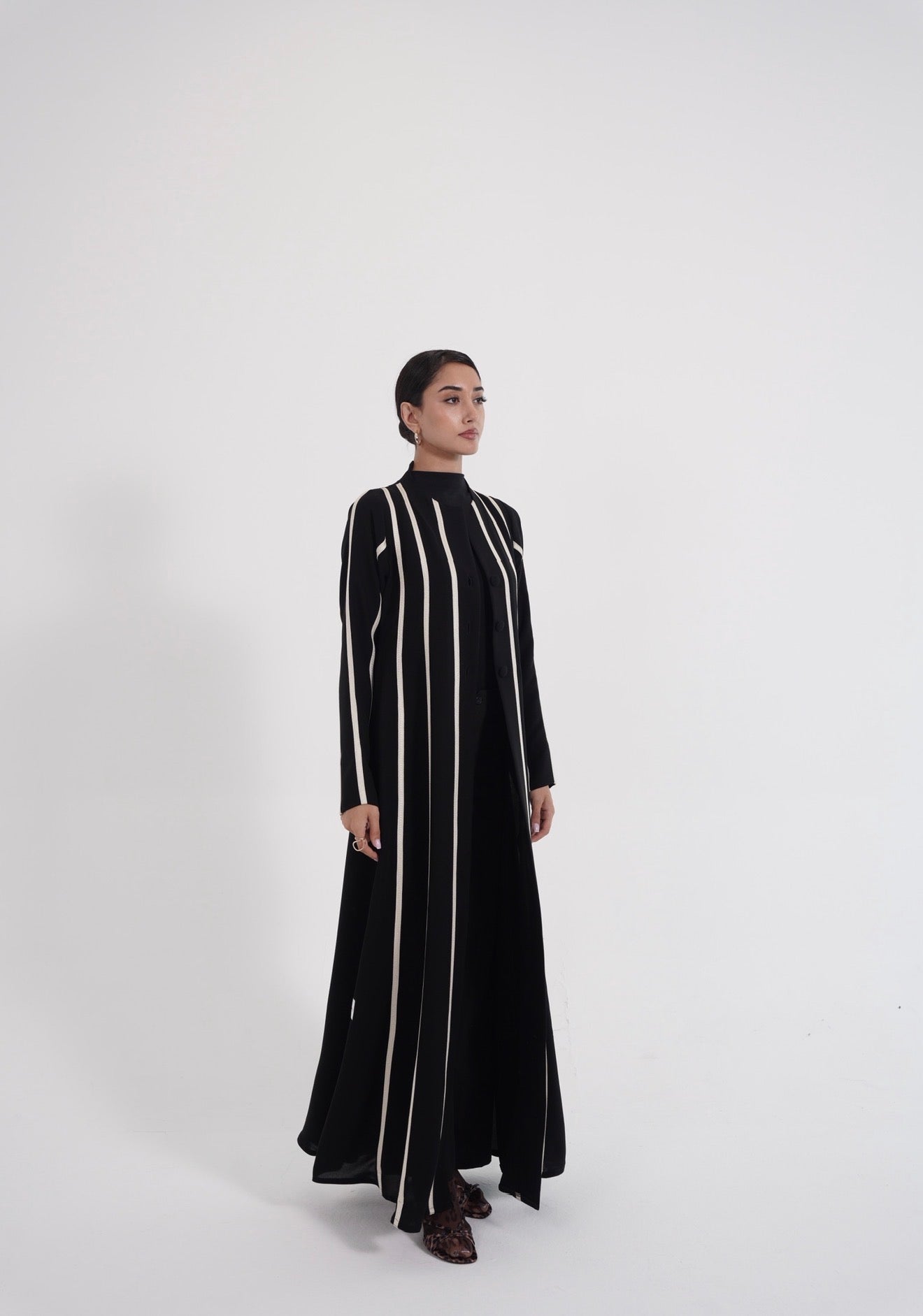 Monroe Abaya