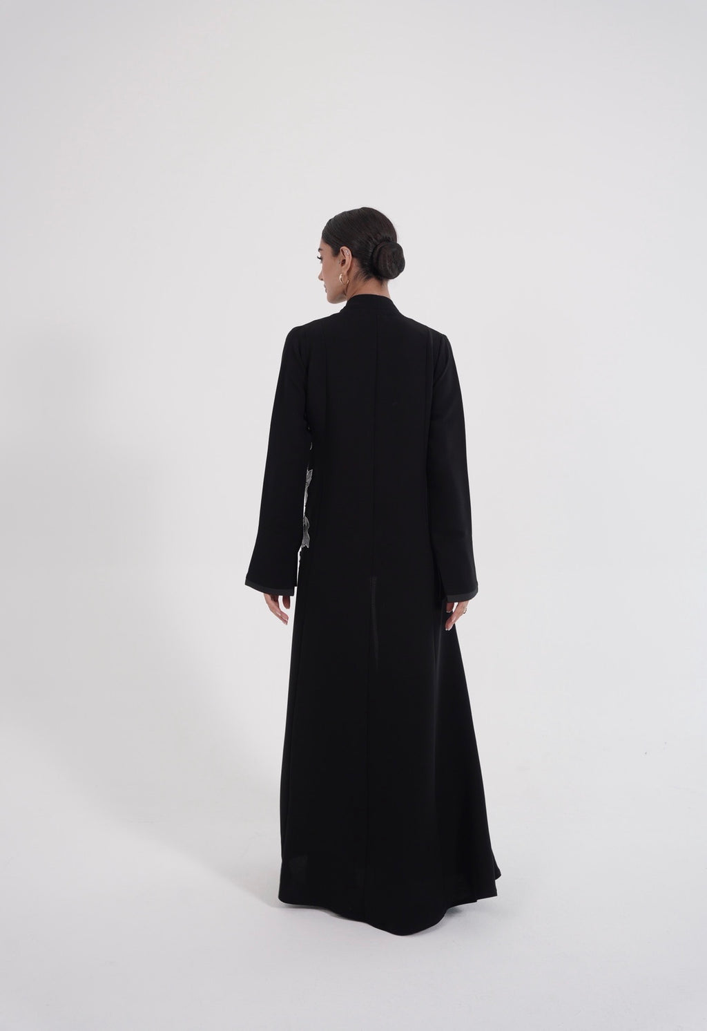 Elysian Bloom Abaya