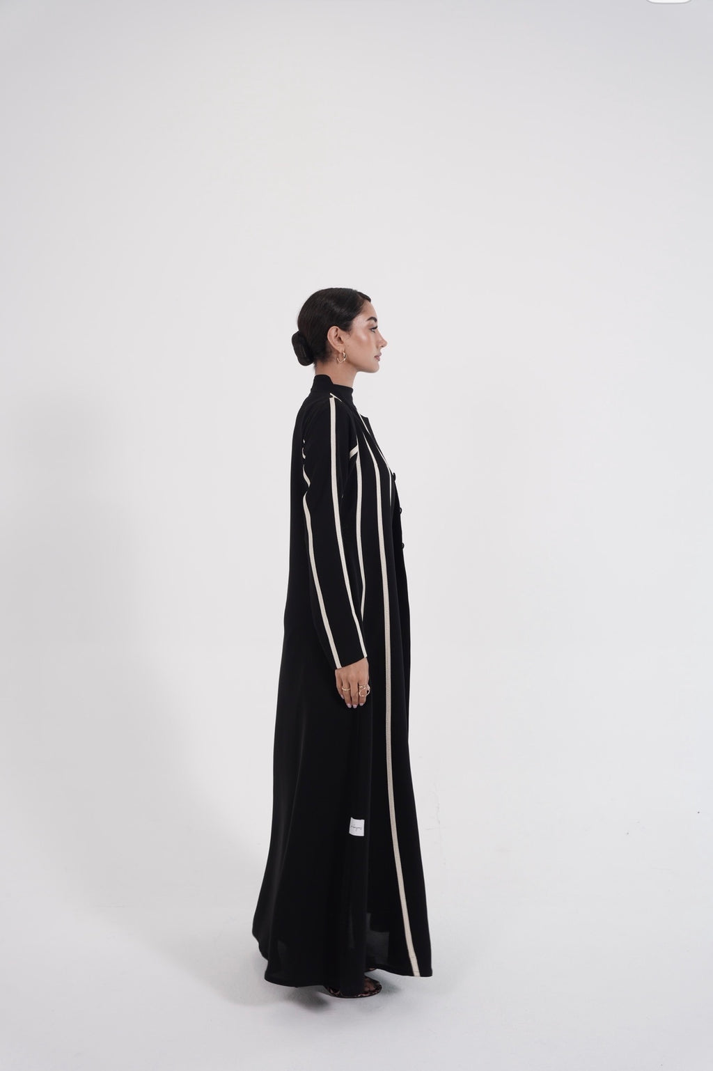 Monroe Abaya