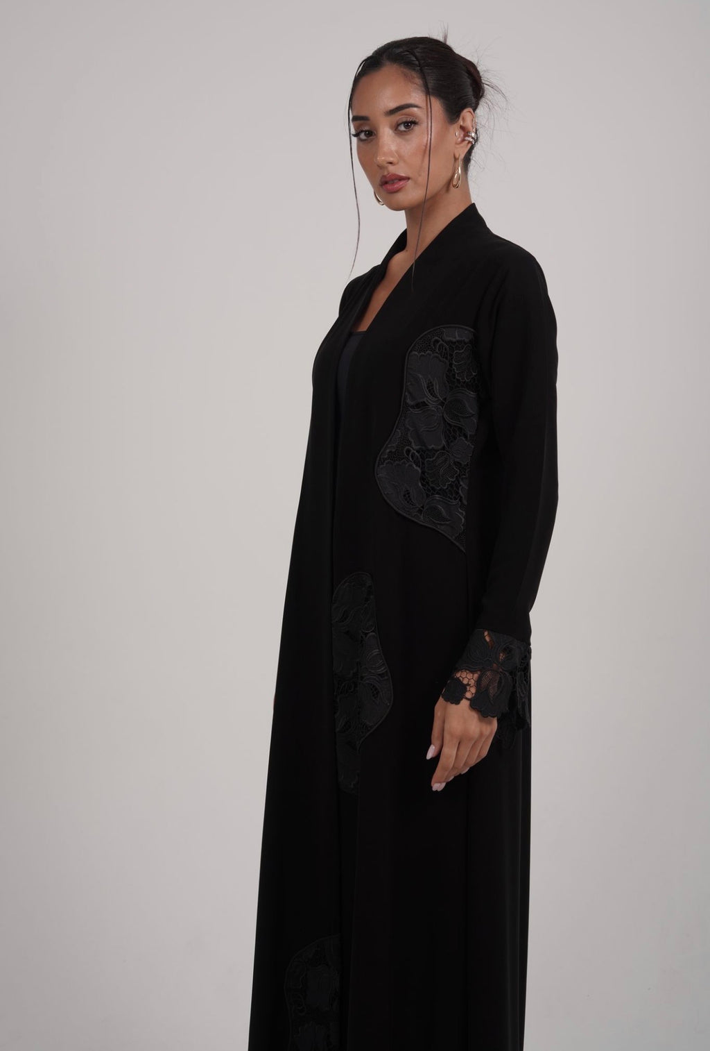 The Étoile Abaya