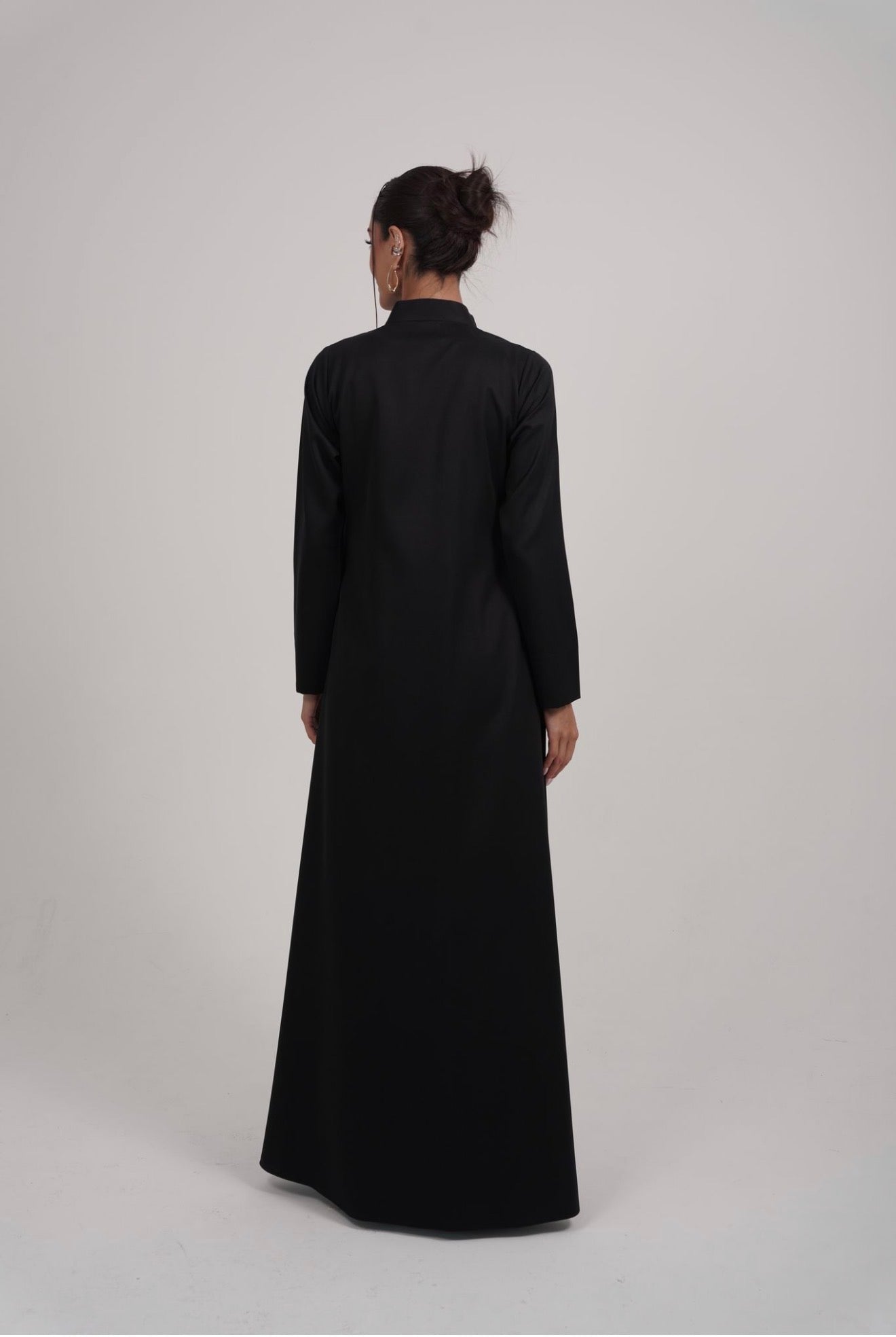 The Noir Fleur Abaya