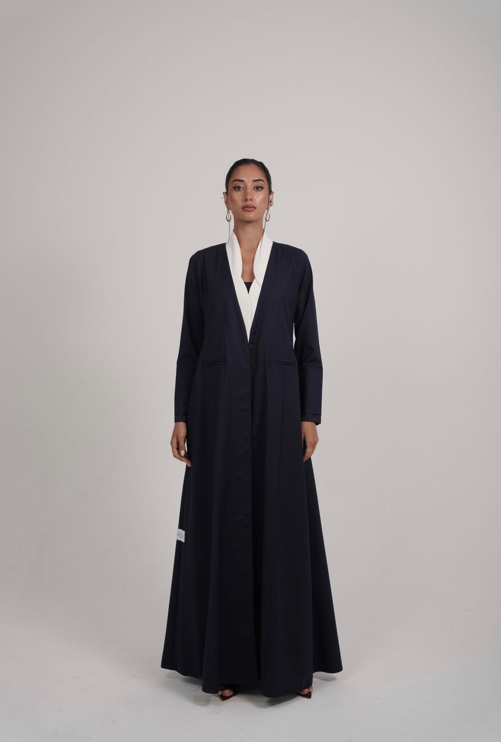 The Vela Abaya