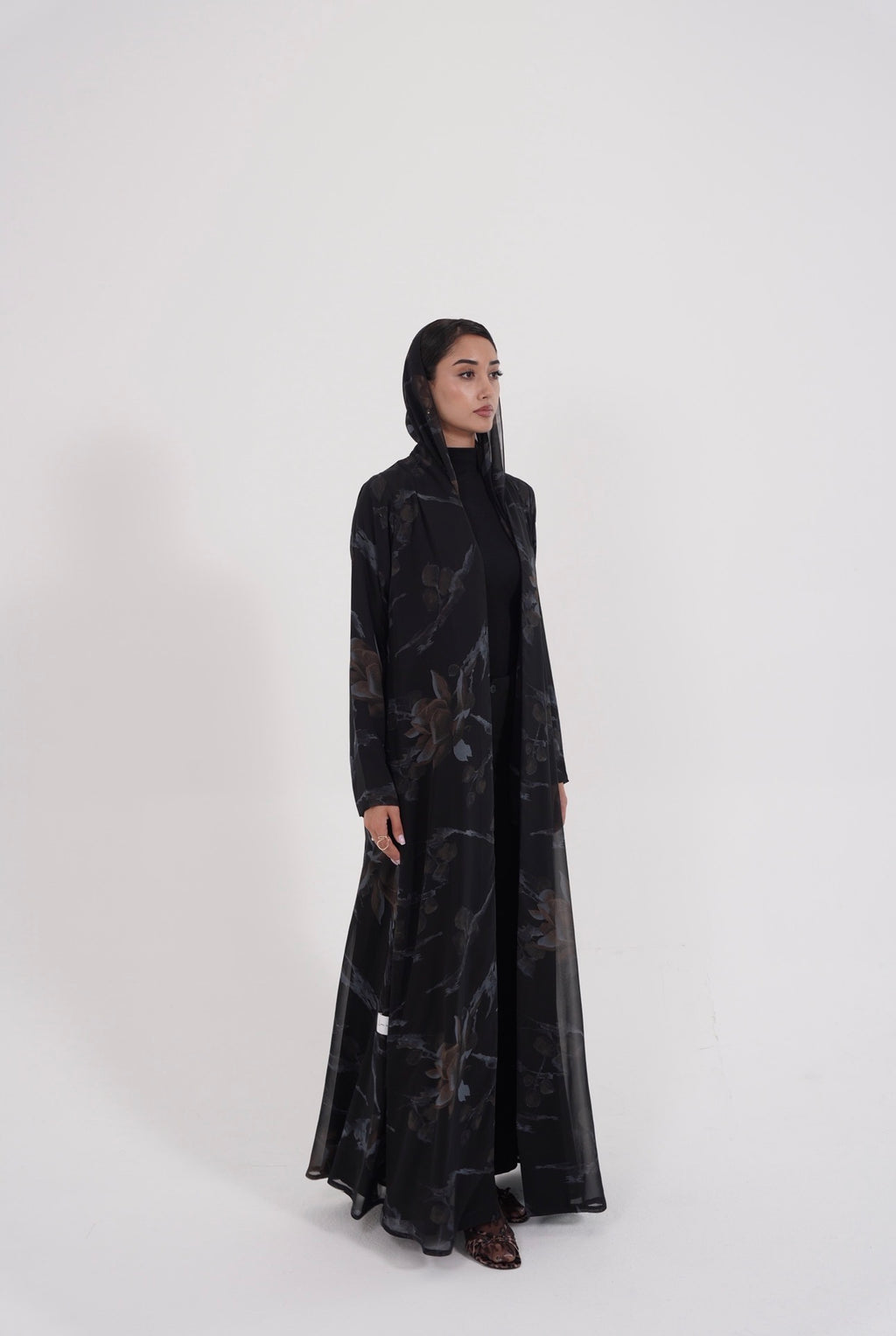 Nocturne Abaya