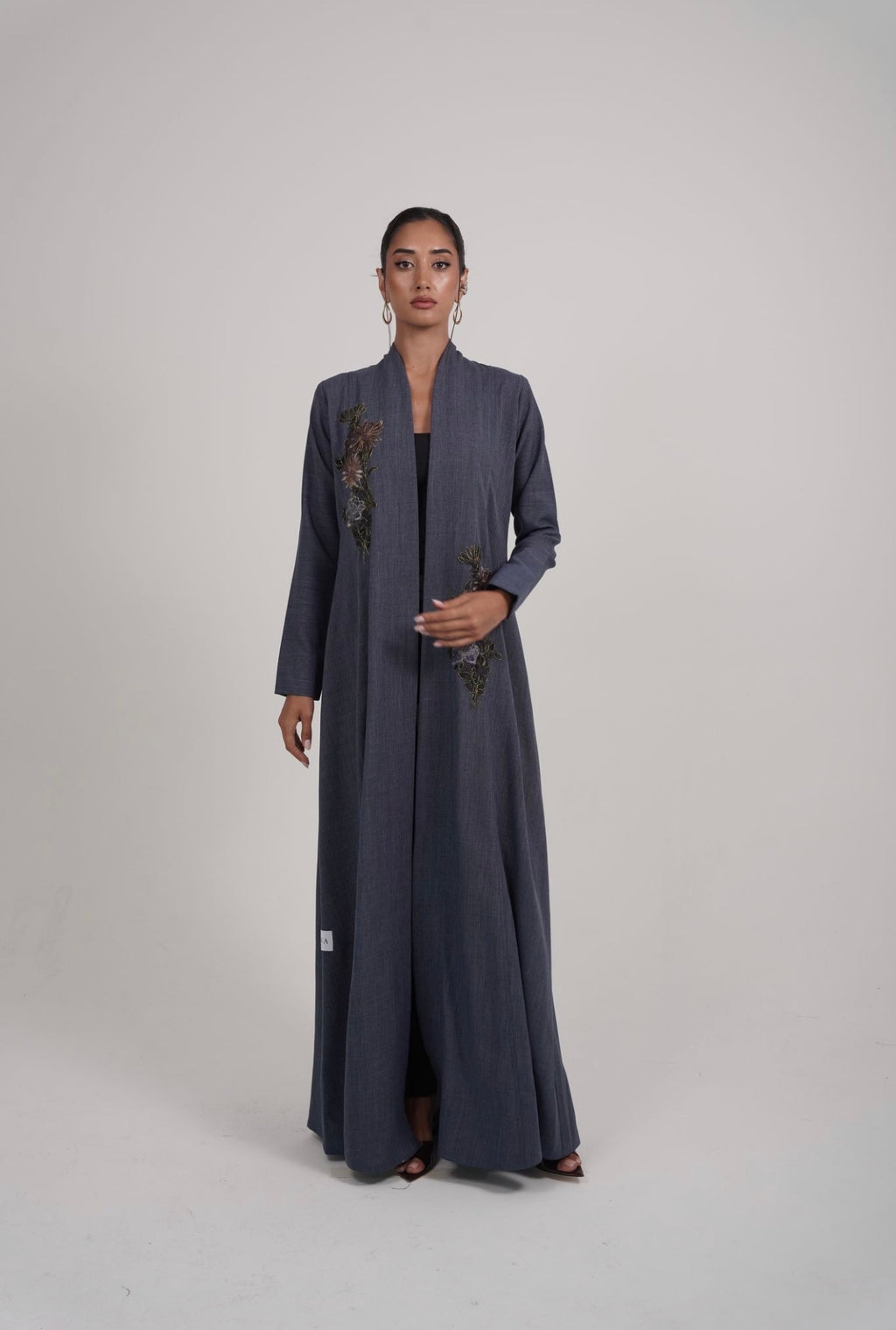 The Iris Abaya