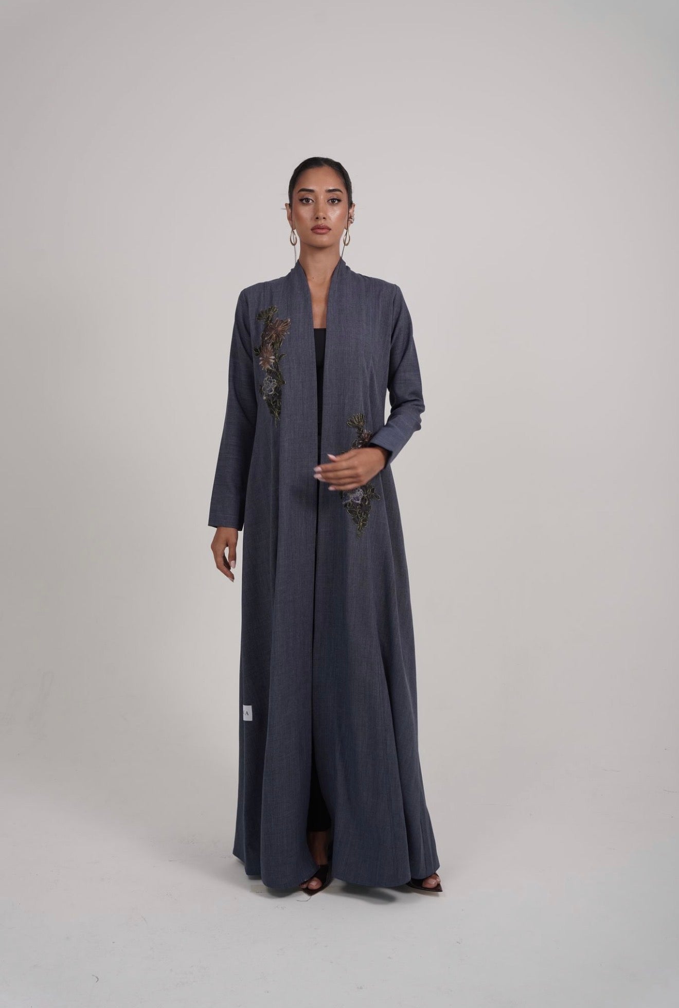 The Iris Abaya