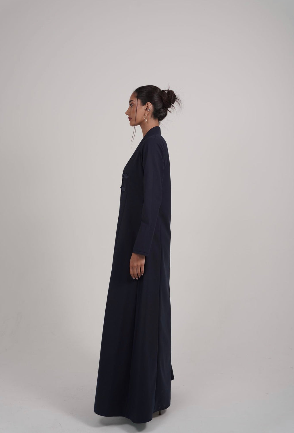 The Navy Élan Abaya