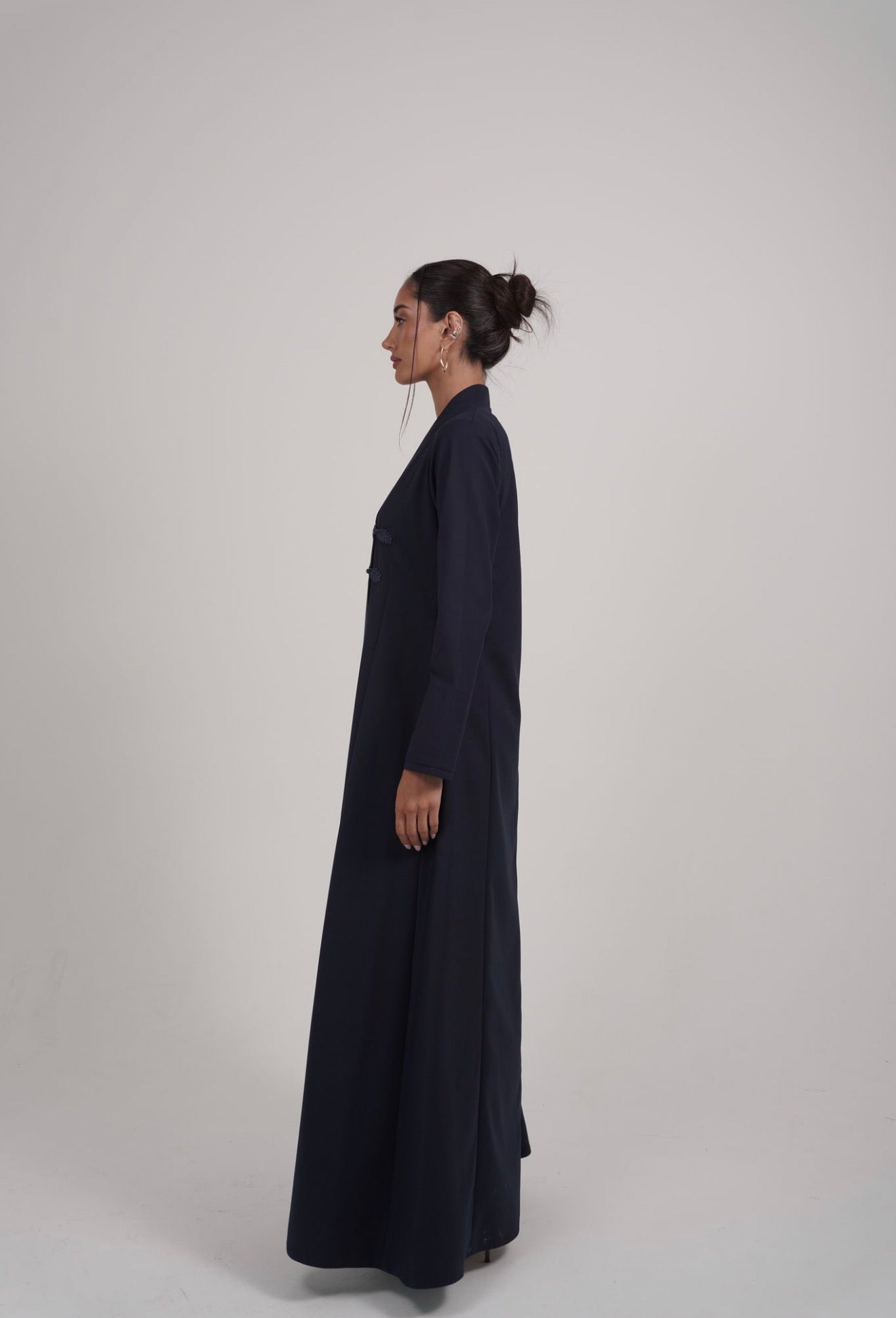 The Navy Élan Abaya