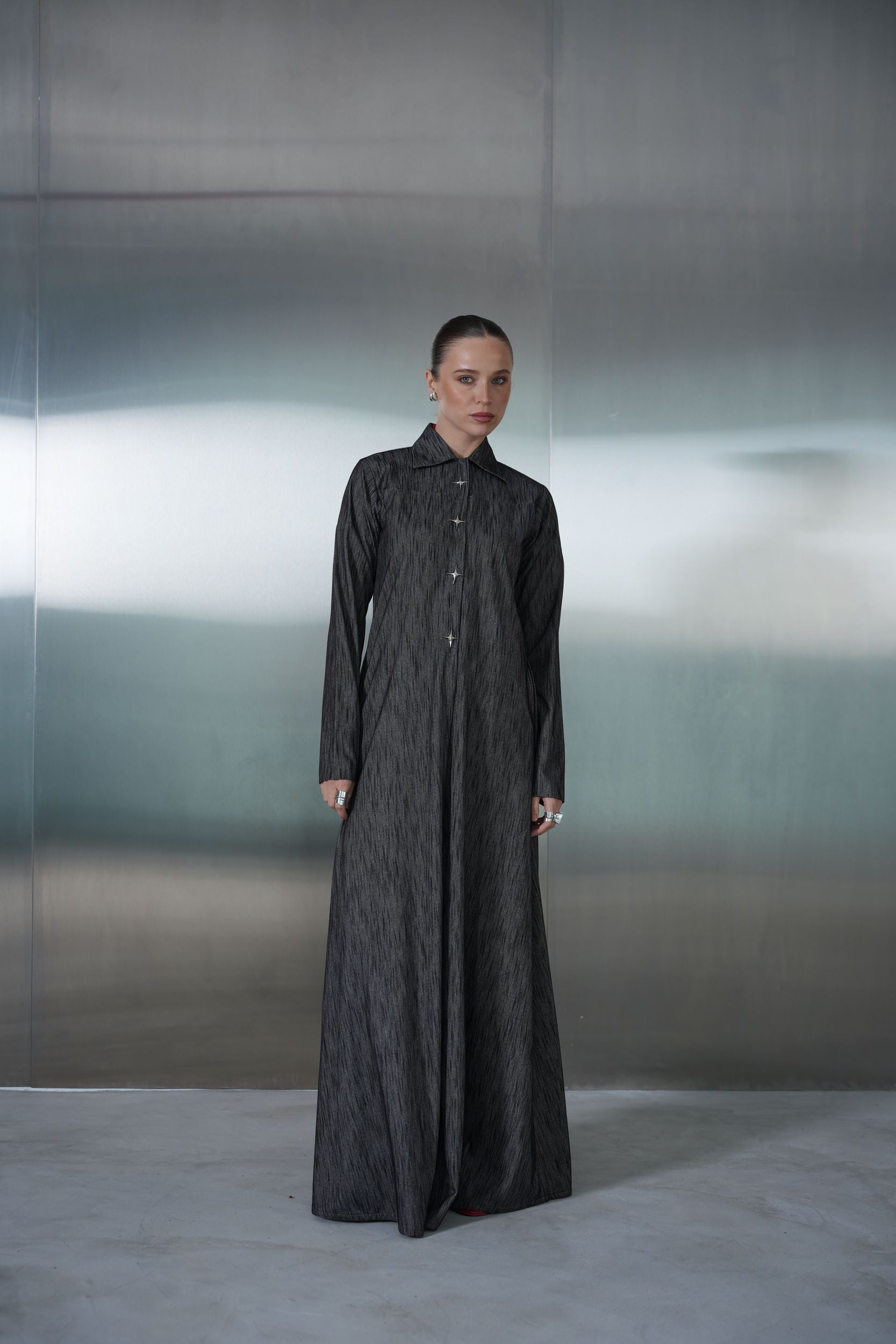 The Graphite Abaya