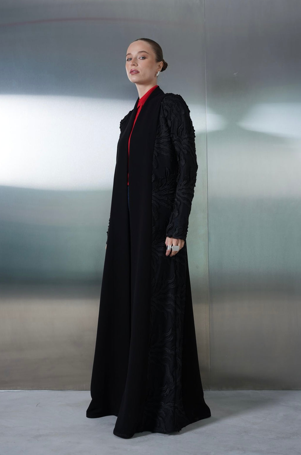 Noir Organza Panel Crepe Abaya