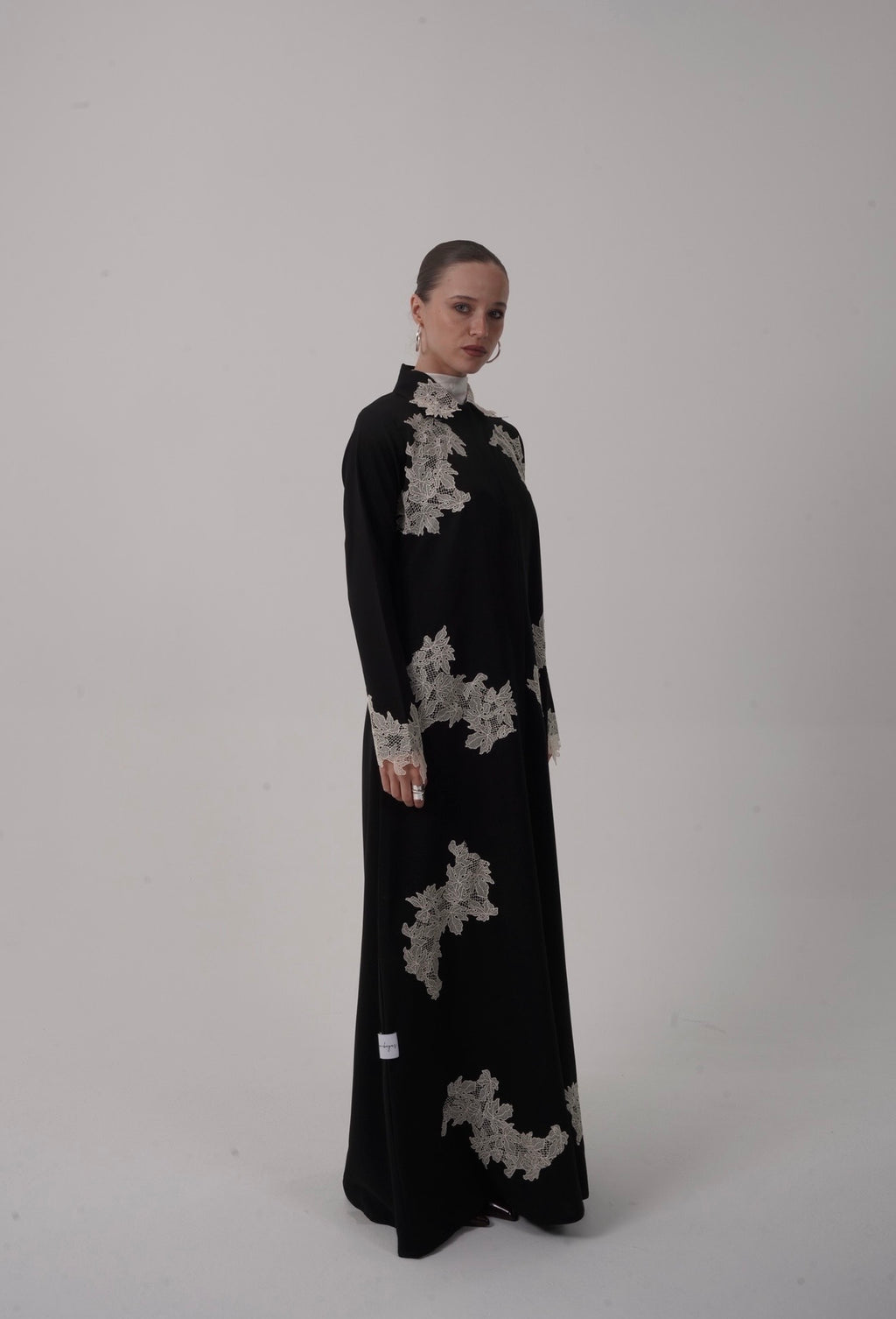 Ivory Vine Abaya