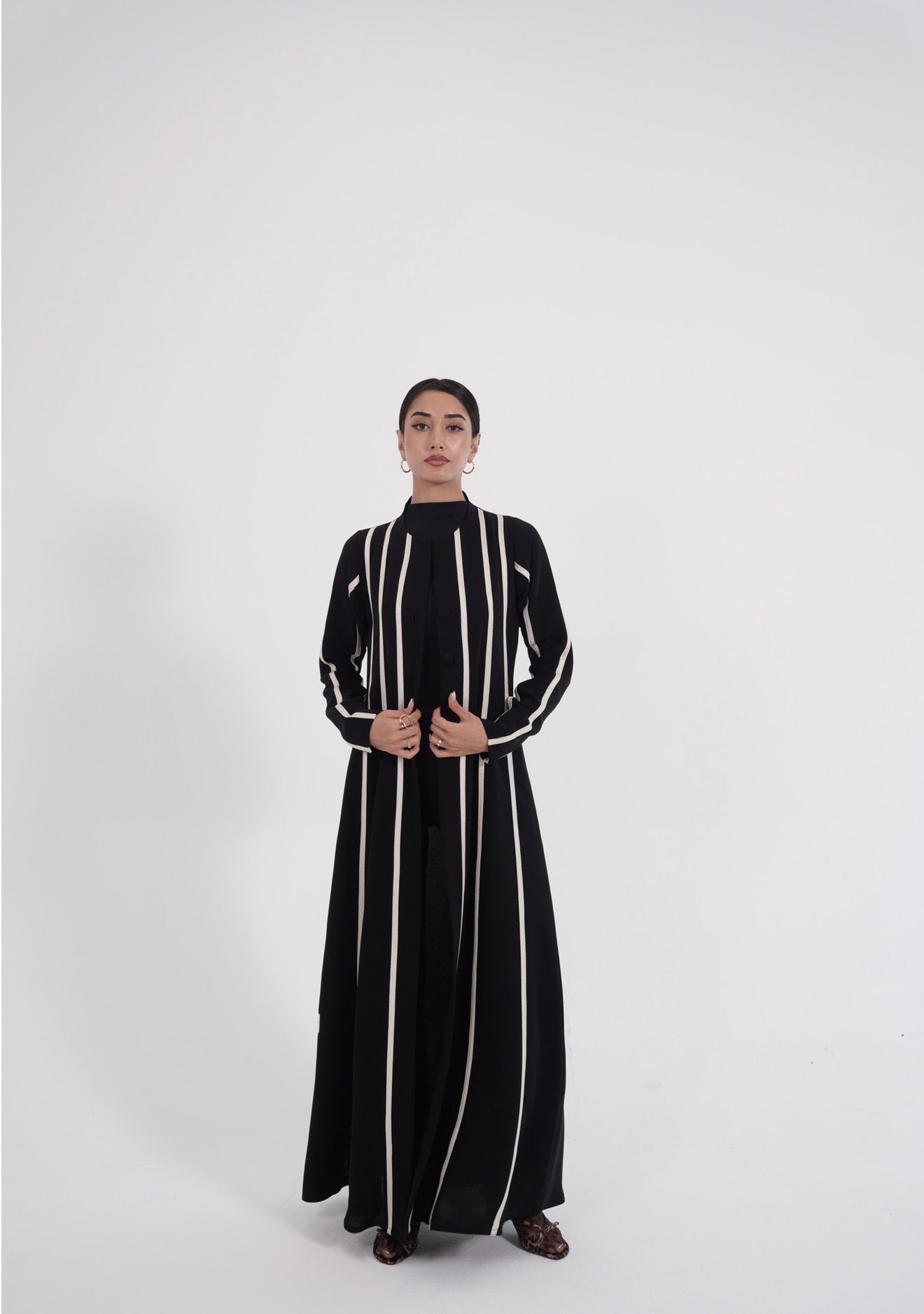 Monroe Abaya