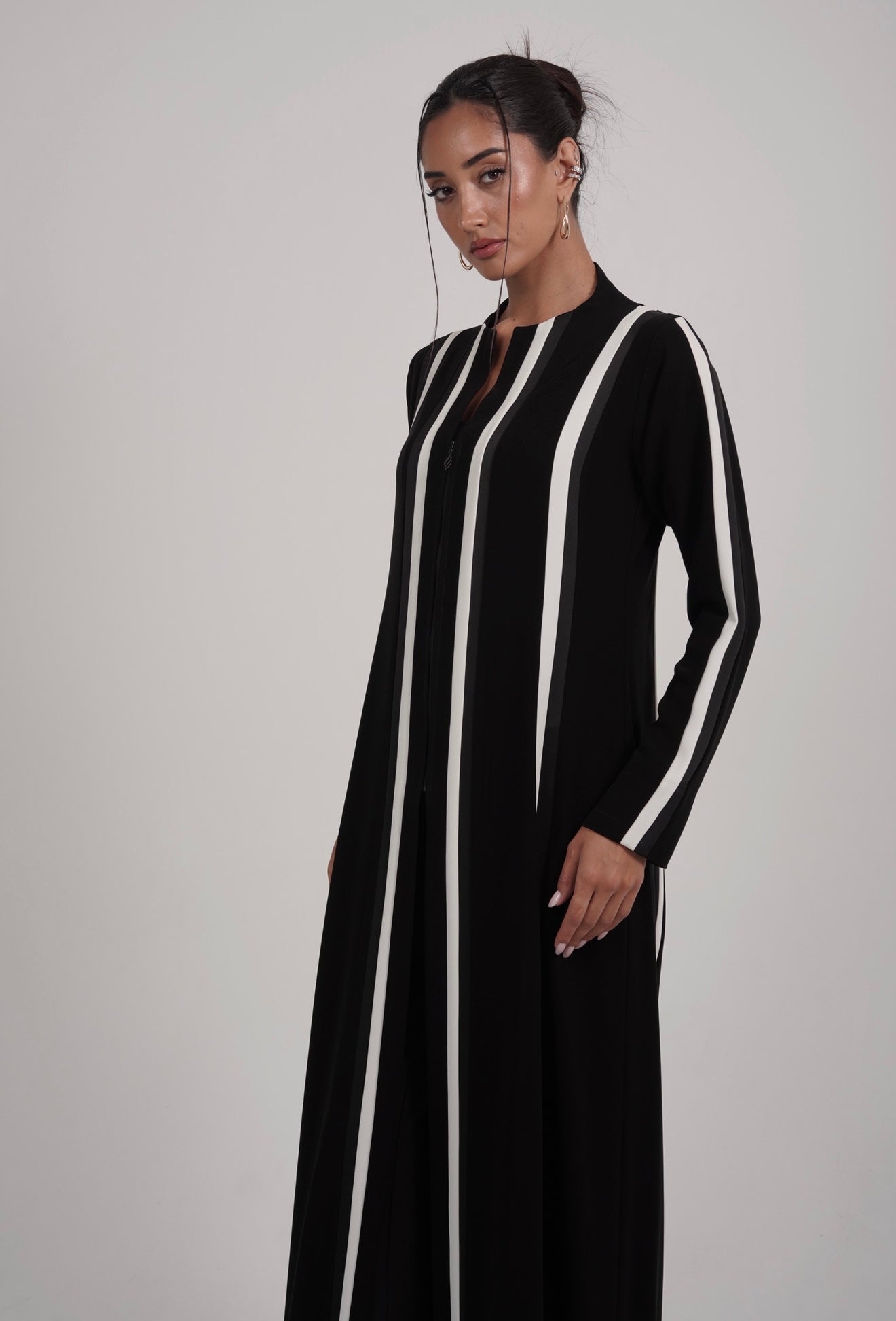 The Monochrome Line Abaya