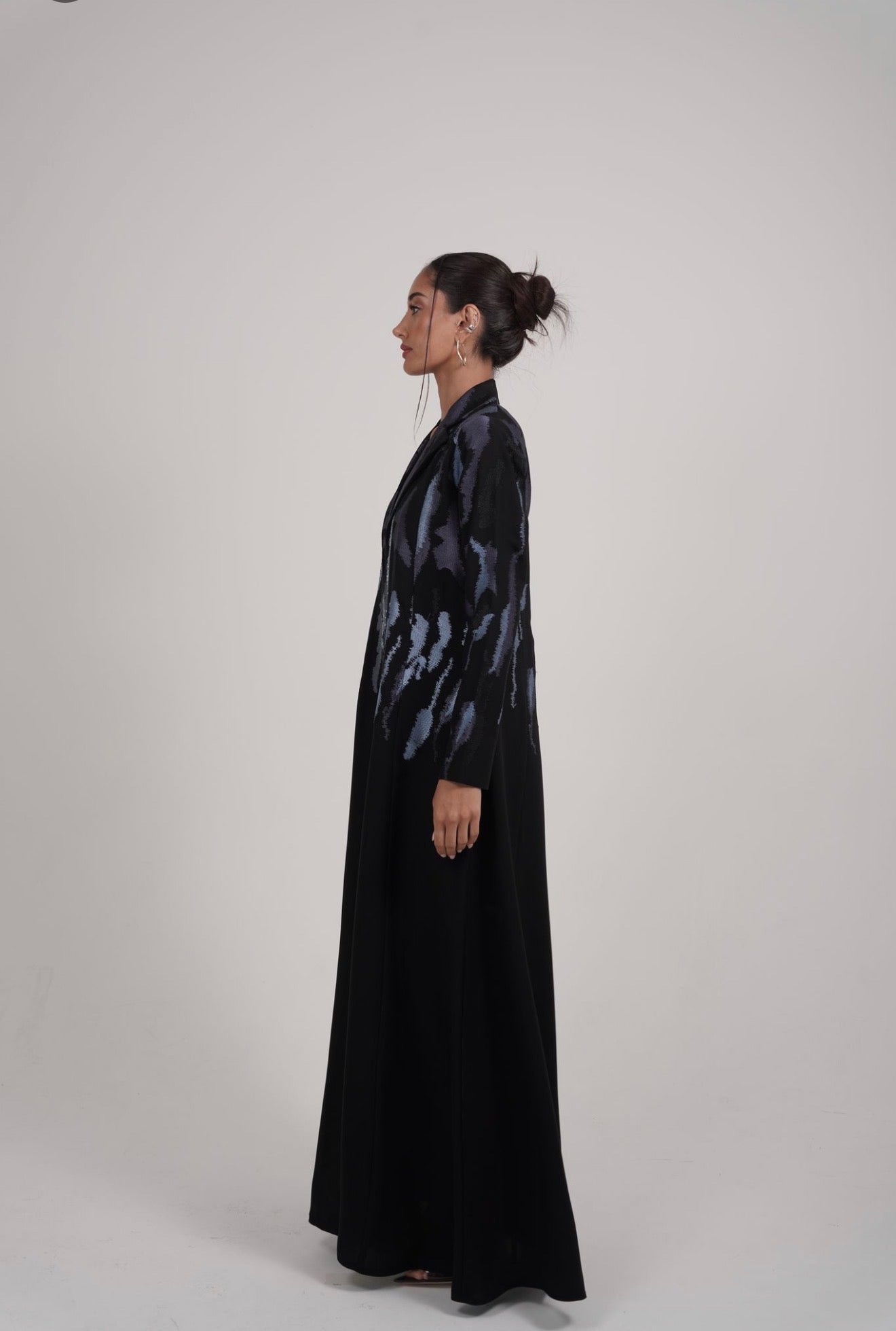The Midnight Wave Abaya
