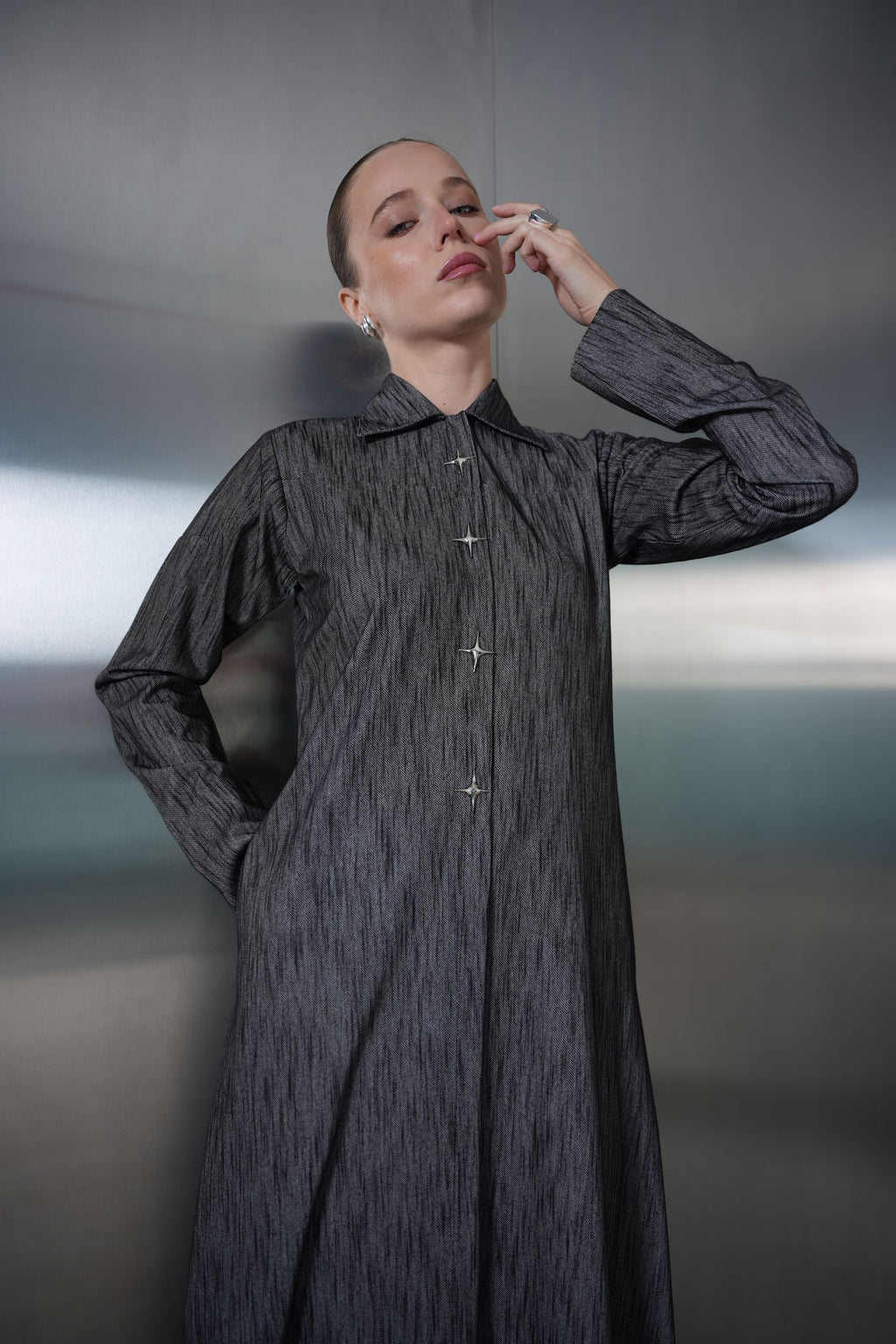 The Graphite Abaya