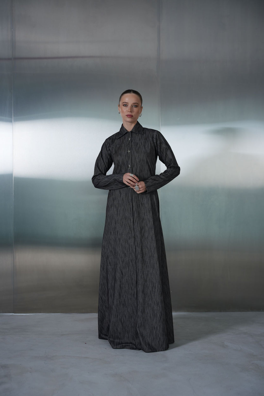 The Graphite Abaya