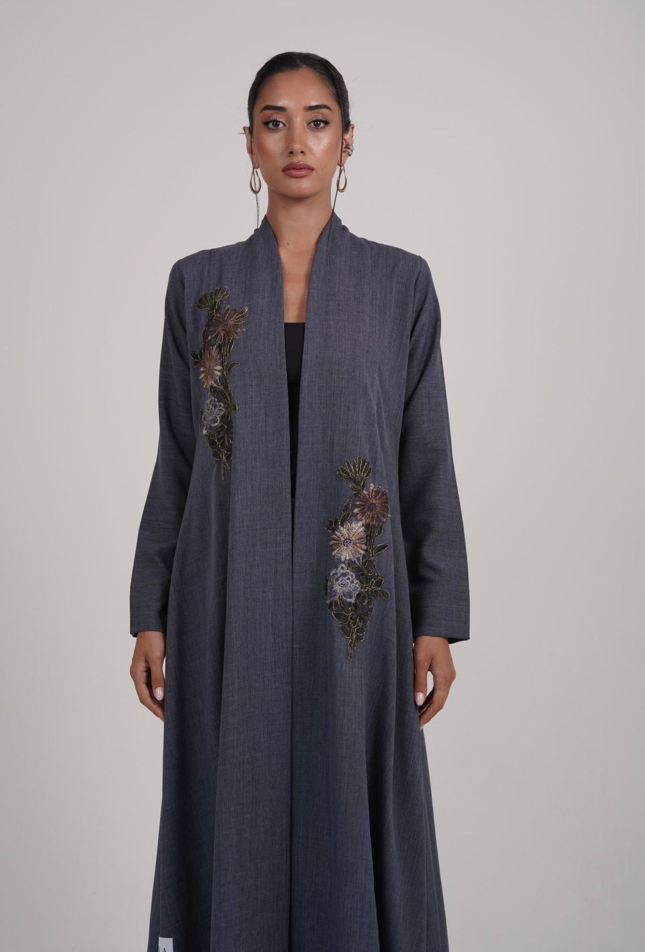 The Iris Abaya