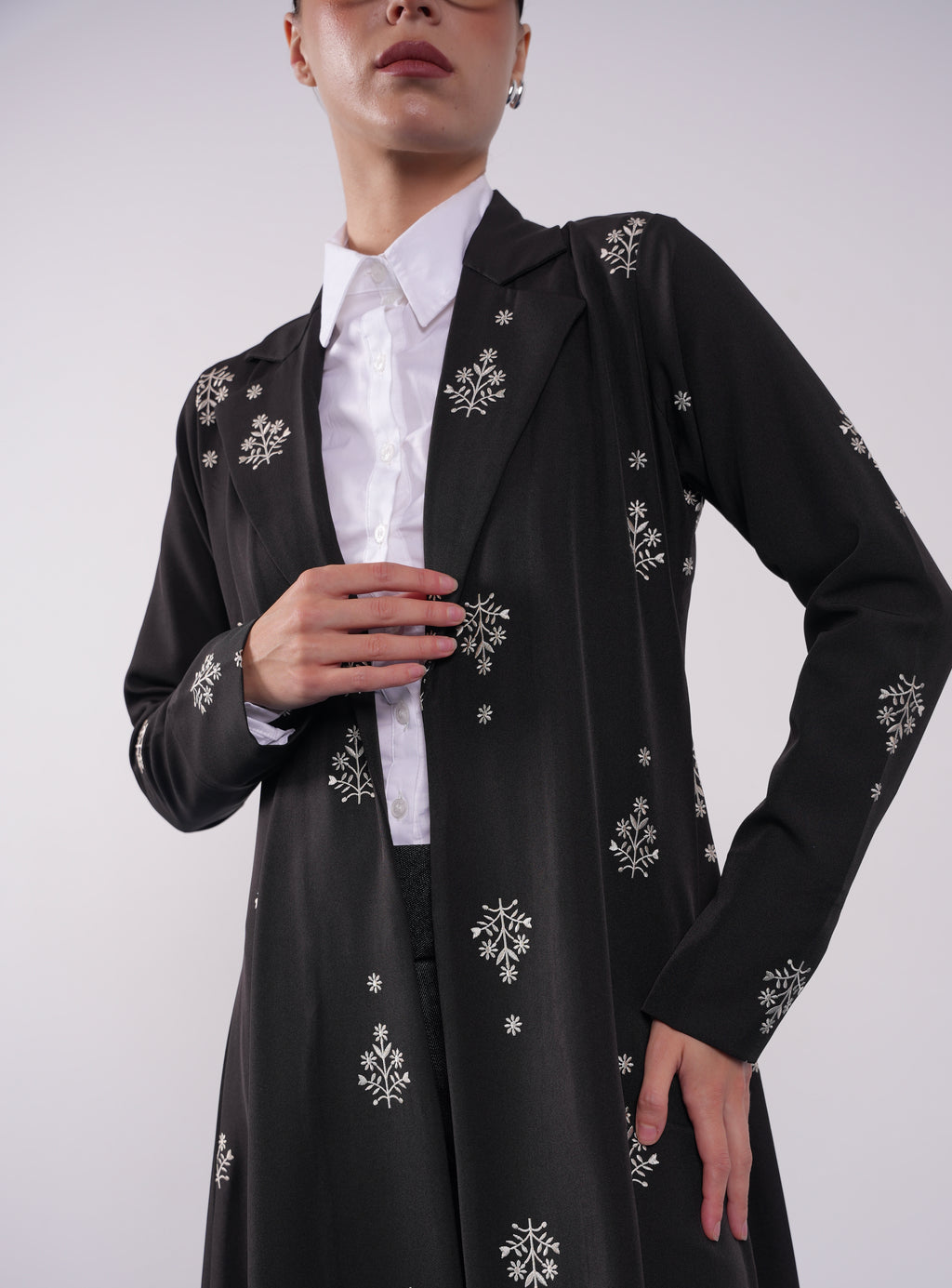 Snowfall Noir Linen