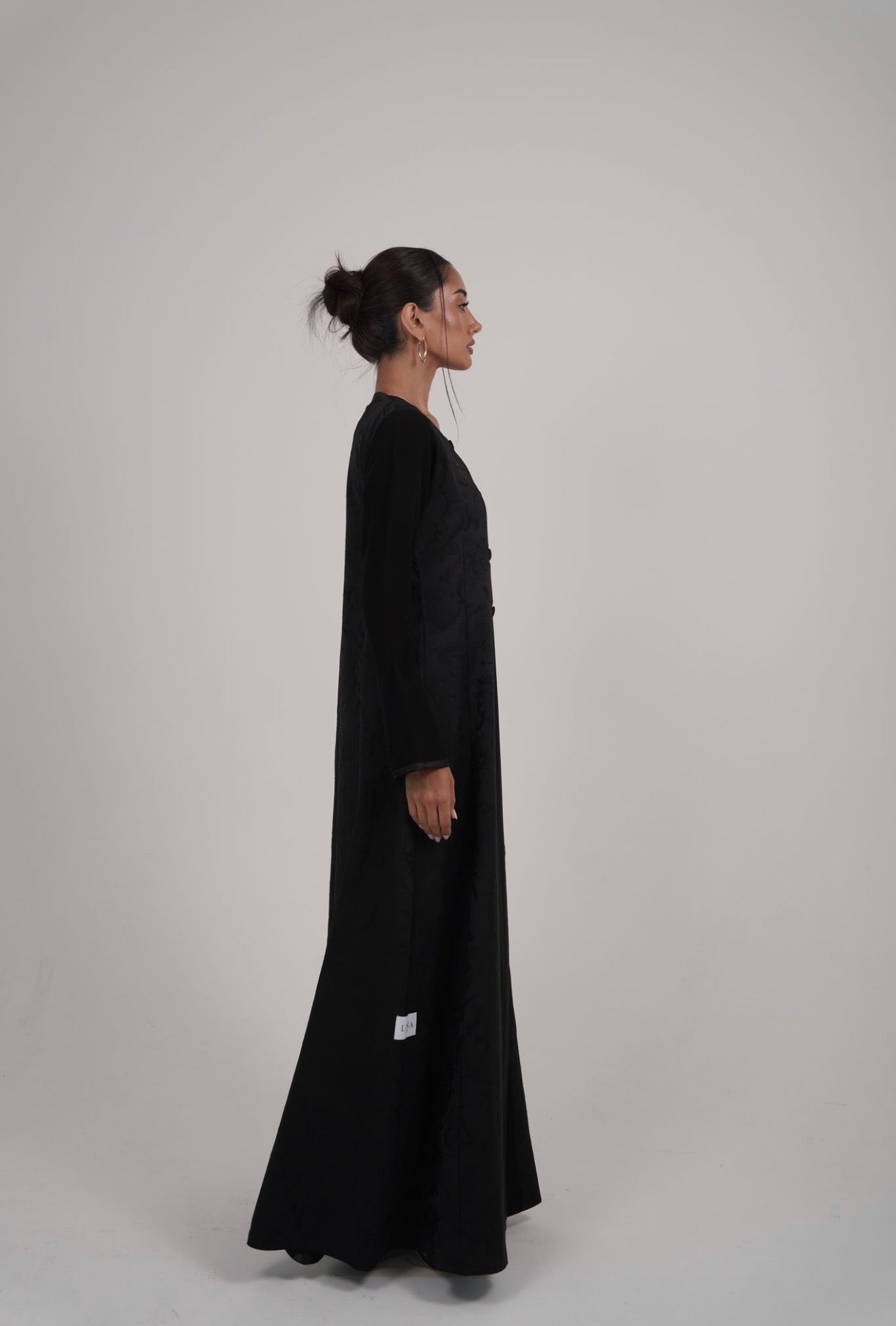 The Valenne Abaya