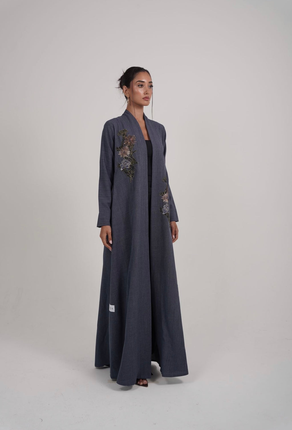 The Iris Abaya