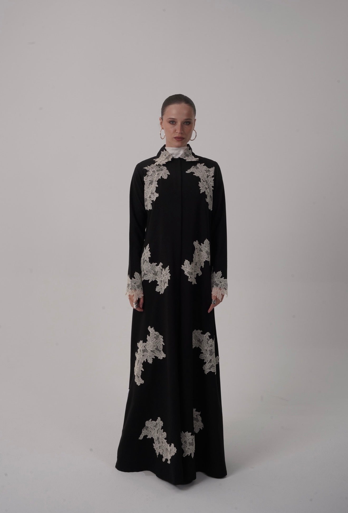 Ivory Vine Abaya