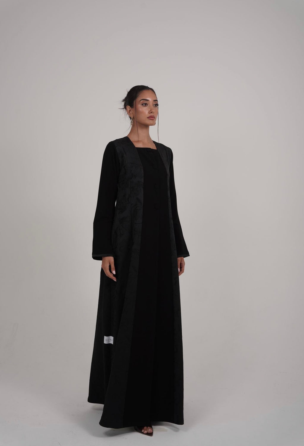 The Valenne Abaya